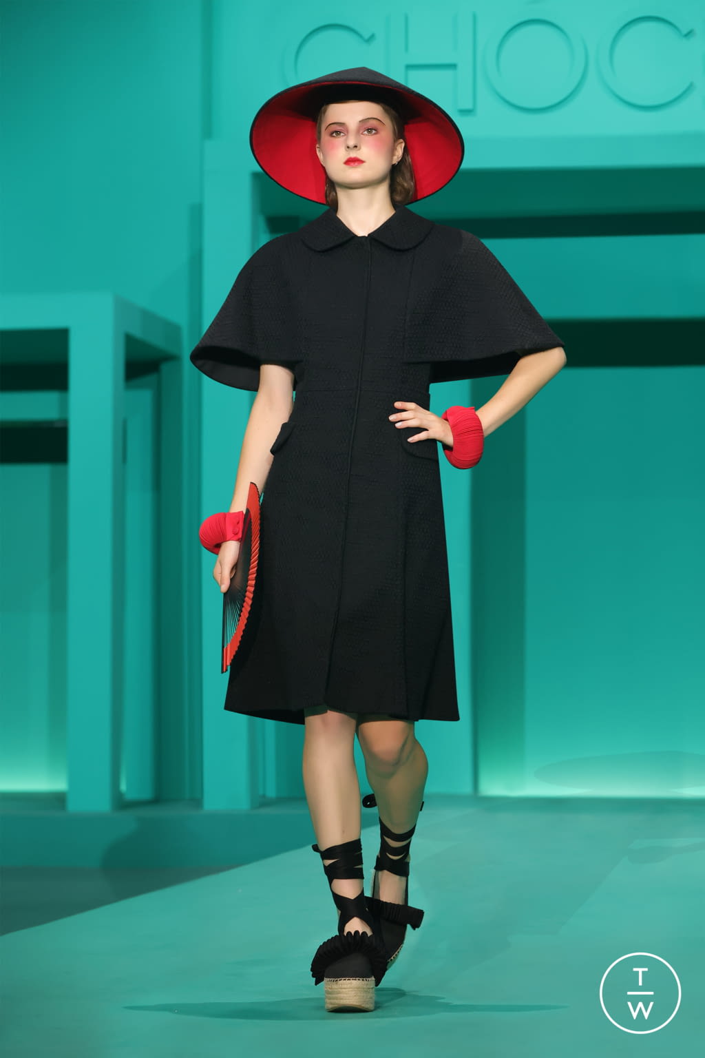 Fashion Week New York Spring/Summer 2022 look 13 from the Chocheng collection womenswear