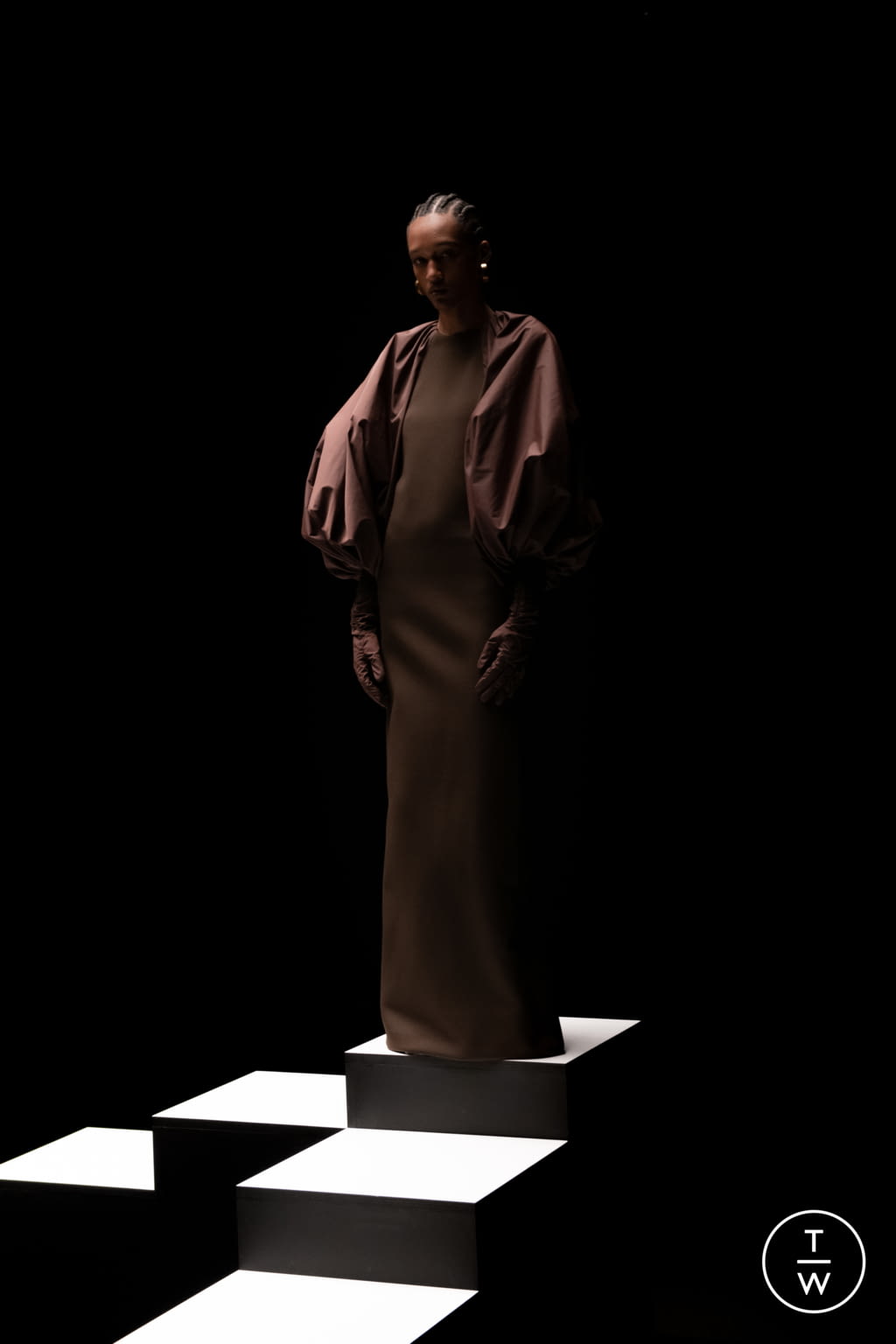 Fashion Week Paris Spring/Summer 2022 look 13 from the Maison Rabih Kayrouz collection 高级定制