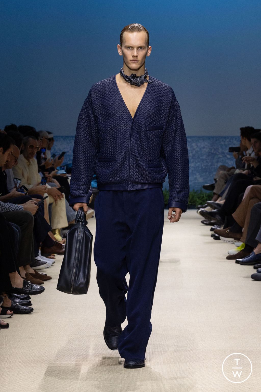 Fashion Week Milan Spring/Summer 2026 look 13 de la collection Giorgio Armani menswear