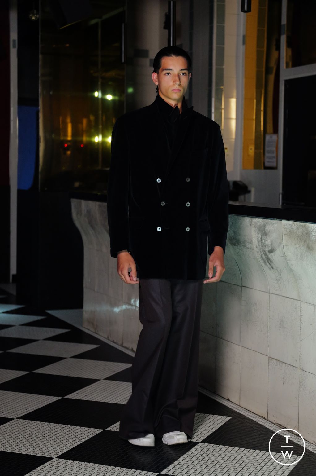 Fashion Week Paris Fall/Winter 2025 look 14 from the Aelis collection couture