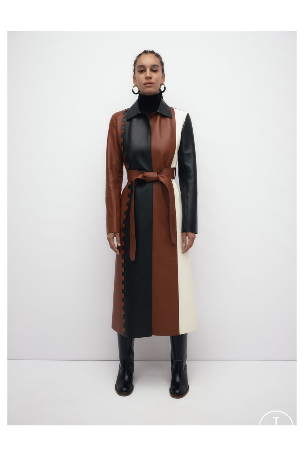 Fashion Week Paris Pre-Fall 2022 look 14 from the Chloé collection womenswear