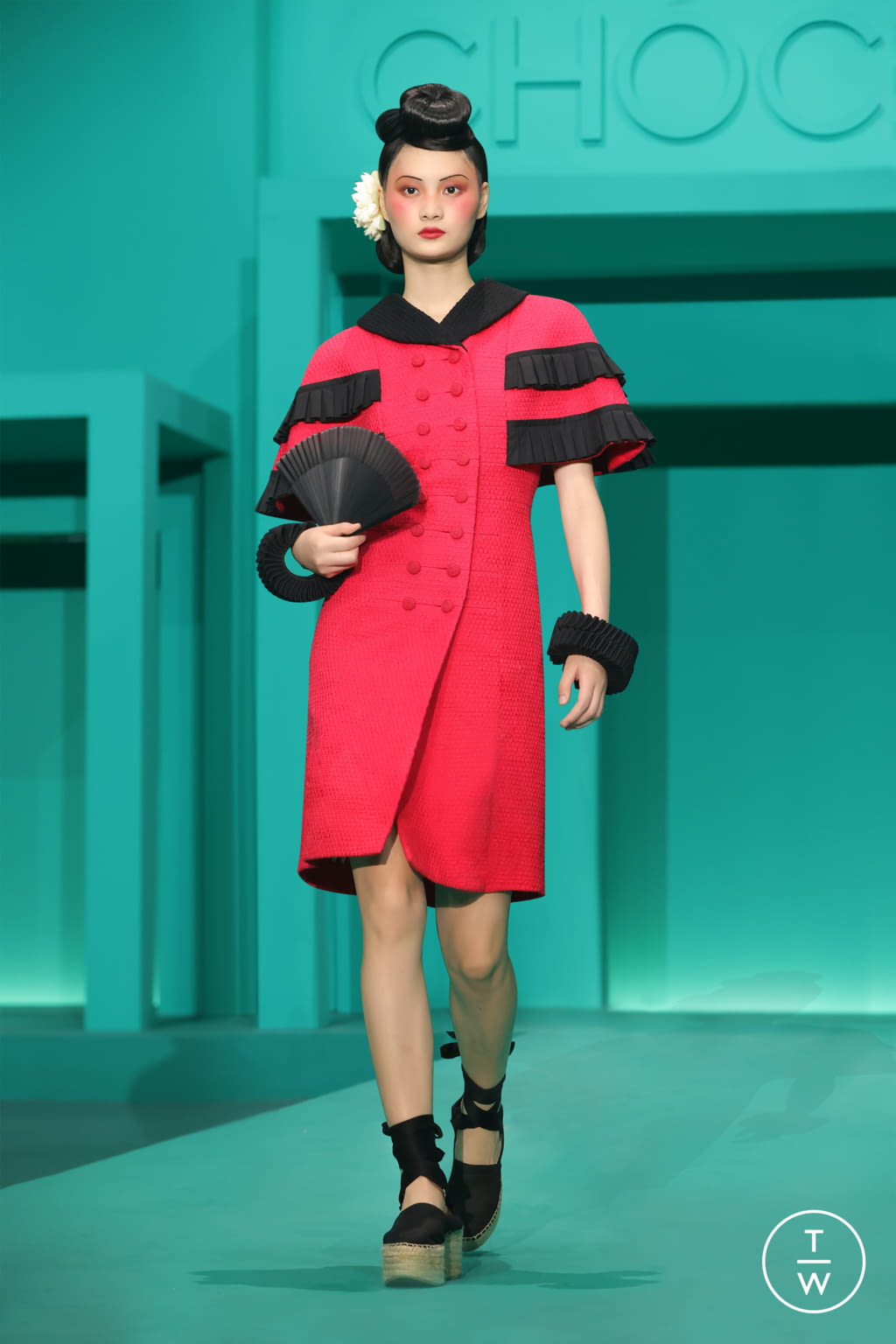 Fashion Week New York Spring/Summer 2022 look 14 from the Chocheng collection womenswear