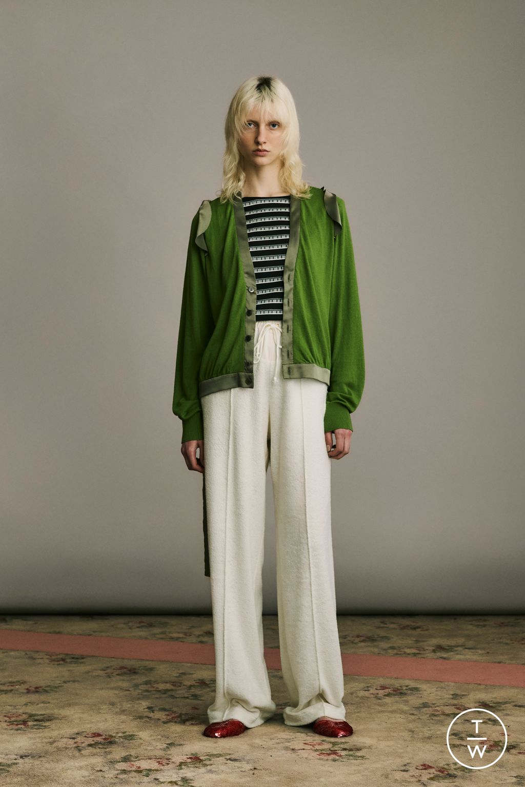 Fashion Week Paris Resort 2026 look 14 from the Undercover collection womenswear
