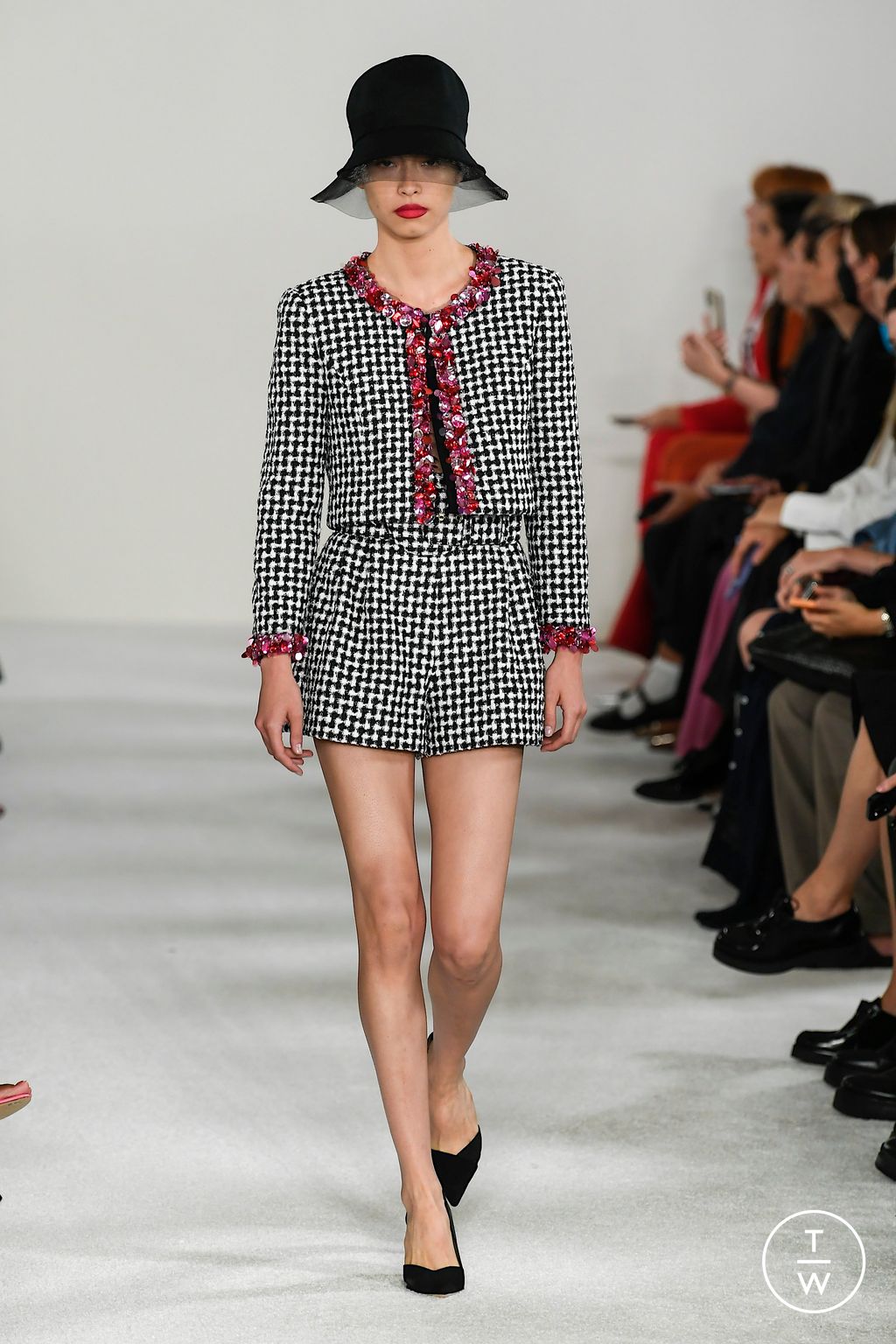Fashion Week New York Spring/Summer 2023 look 25 de la collection Carolina Herrera womenswear