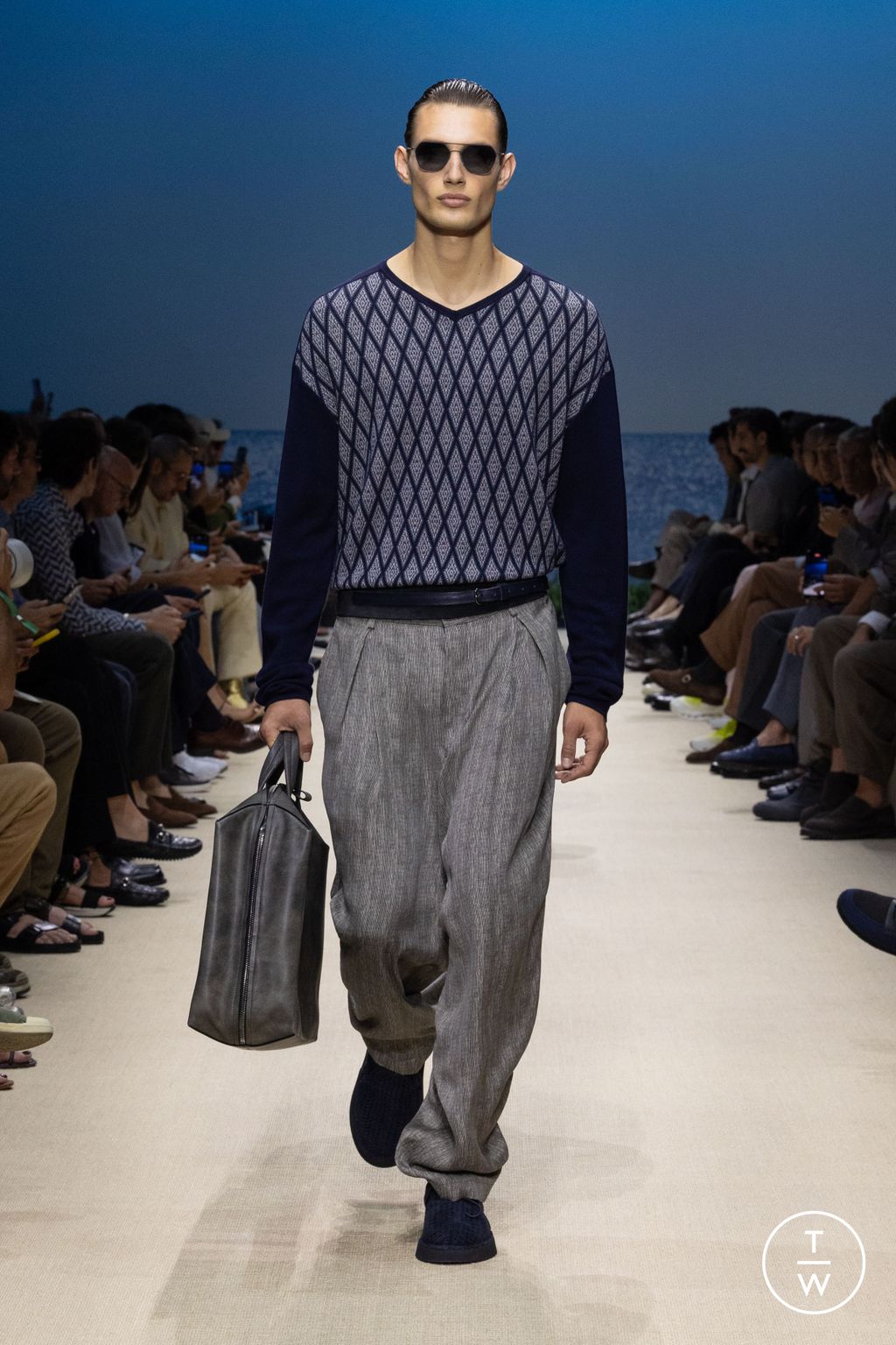 Fashion Week Milan Spring/Summer 2026 look 14 from the Giorgio Armani collection 男装