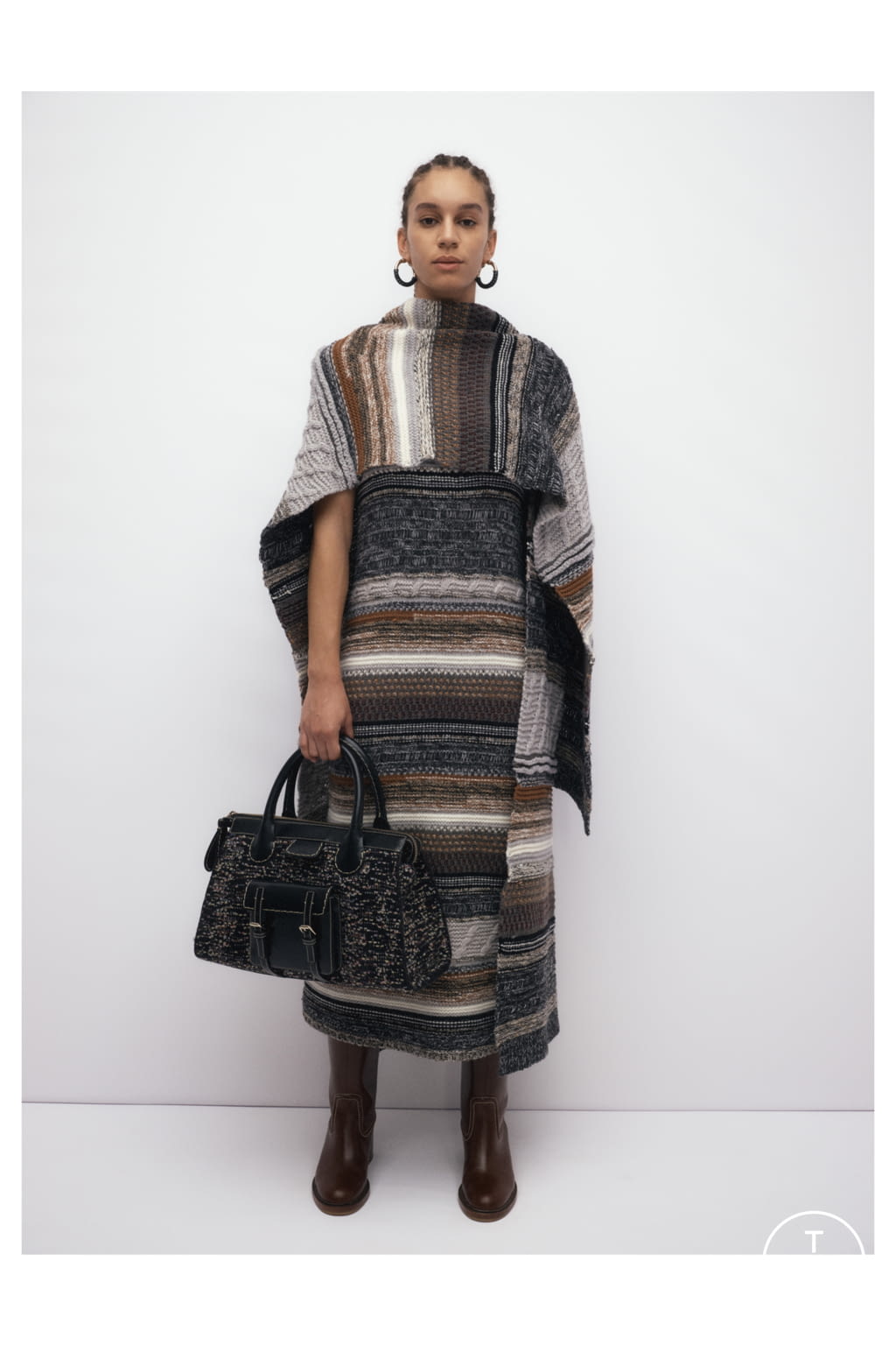 Fashion Week Paris Pre-Fall 2022 look 15 from the Chloé collection womenswear