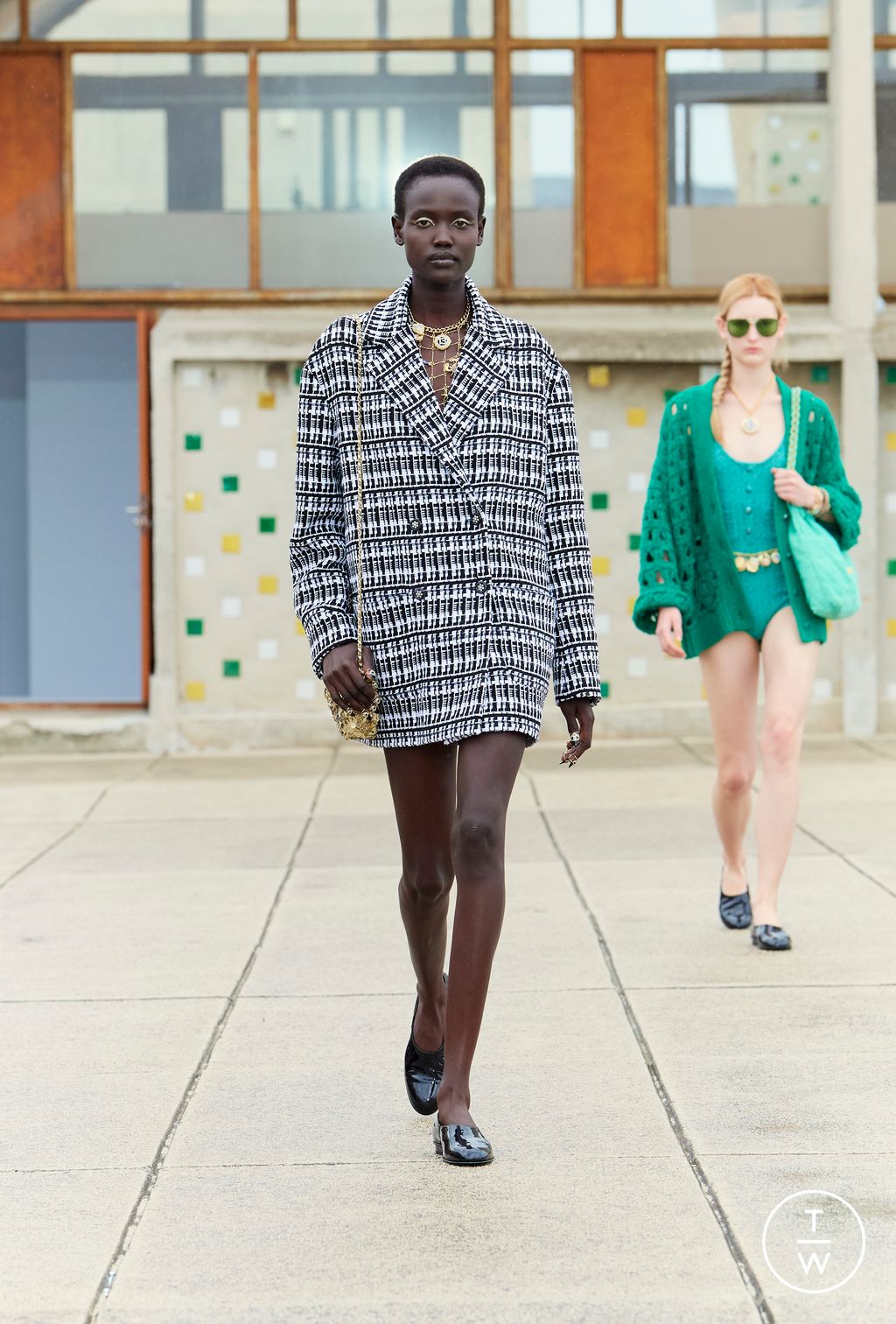 Fashion Week Paris Resort 2025 look 15 from the Chanel collection womenswear