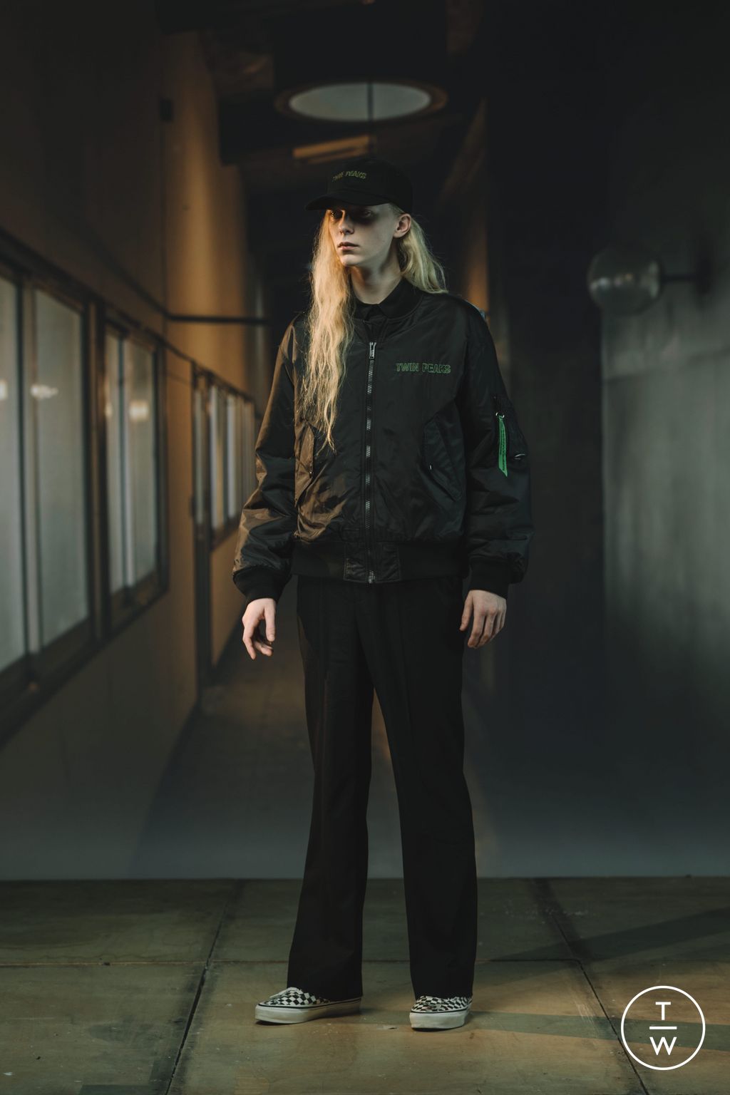 Fashion Week Paris Fall/Winter 2024 look 15 from the Undercover collection 男装