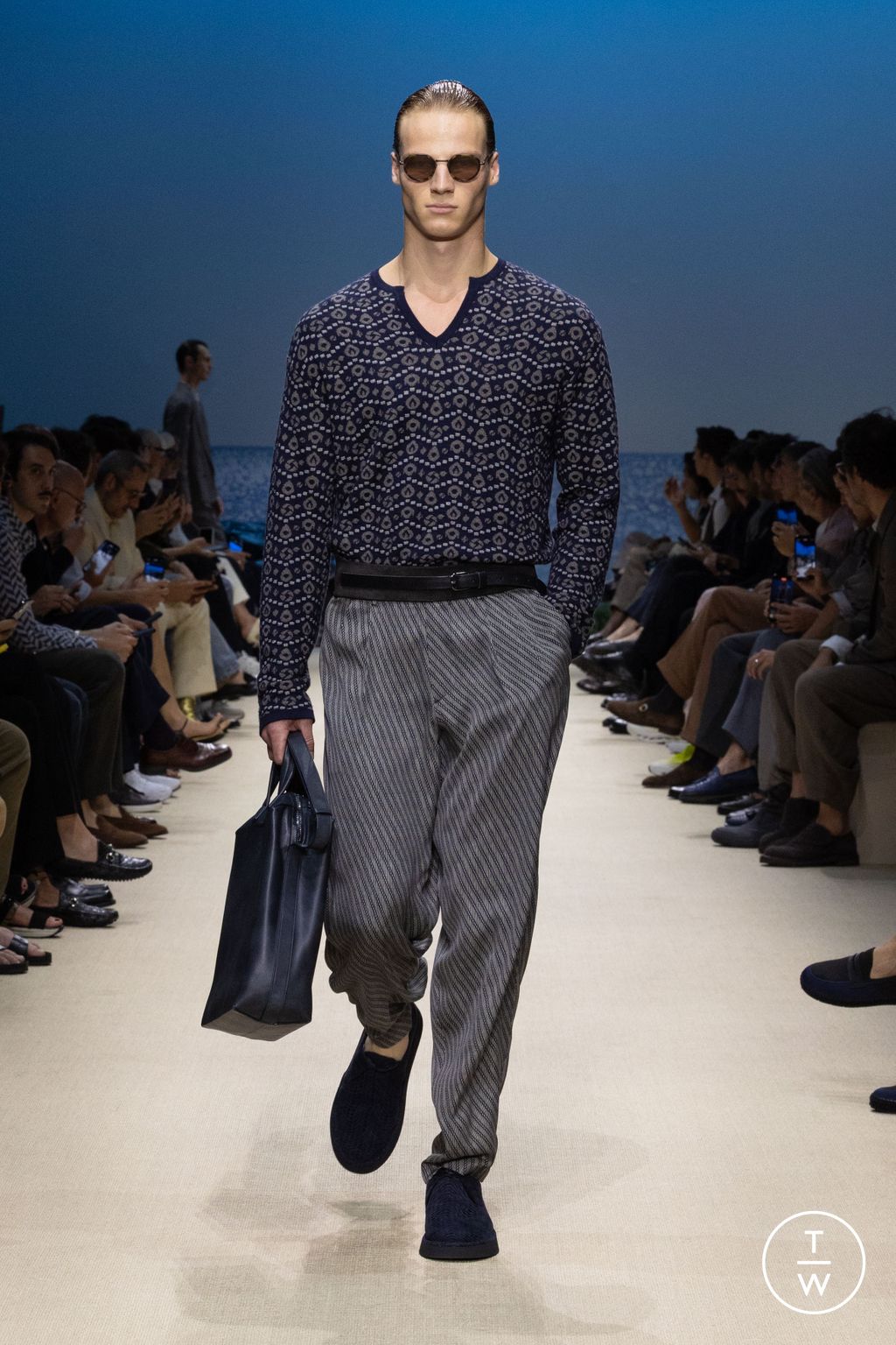 Fashion Week Milan Spring/Summer 2026 look 15 de la collection Giorgio Armani menswear