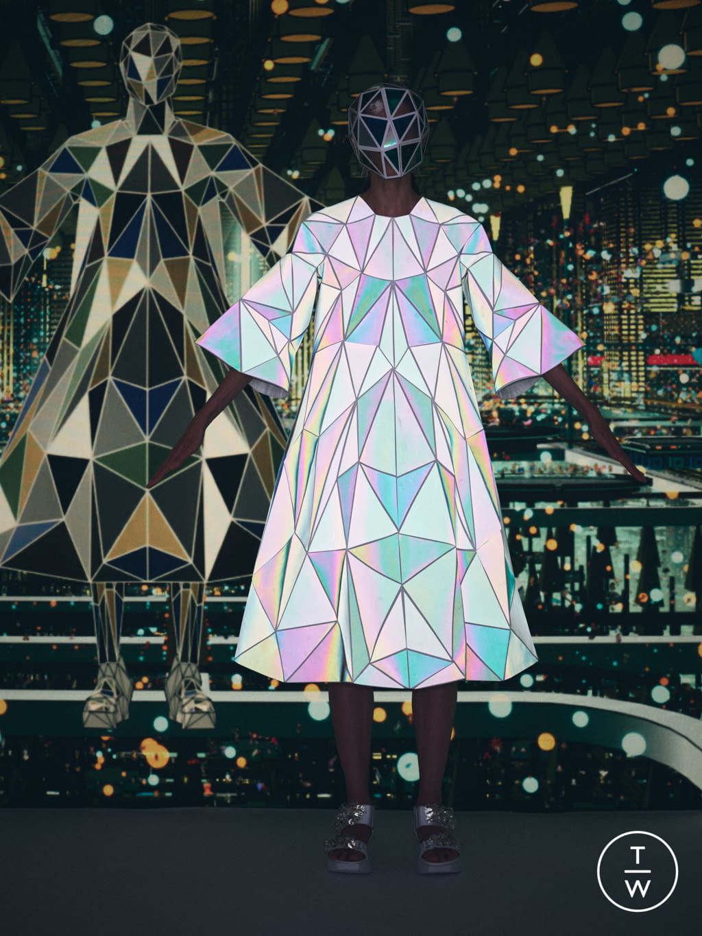 Fashion Week Paris Spring/Summer 2022 look 18 de la collection Anrealage womenswear