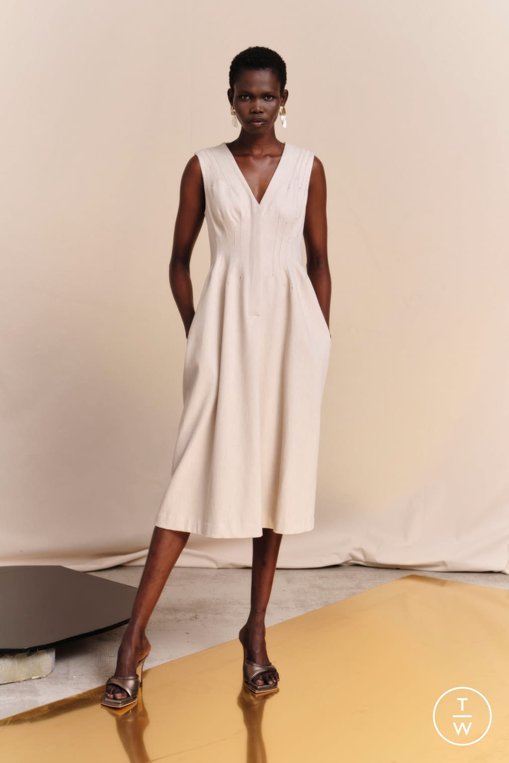 Fashion Week London Spring/Summer 2022 look 16 from the Palmer Harding collection womenswear