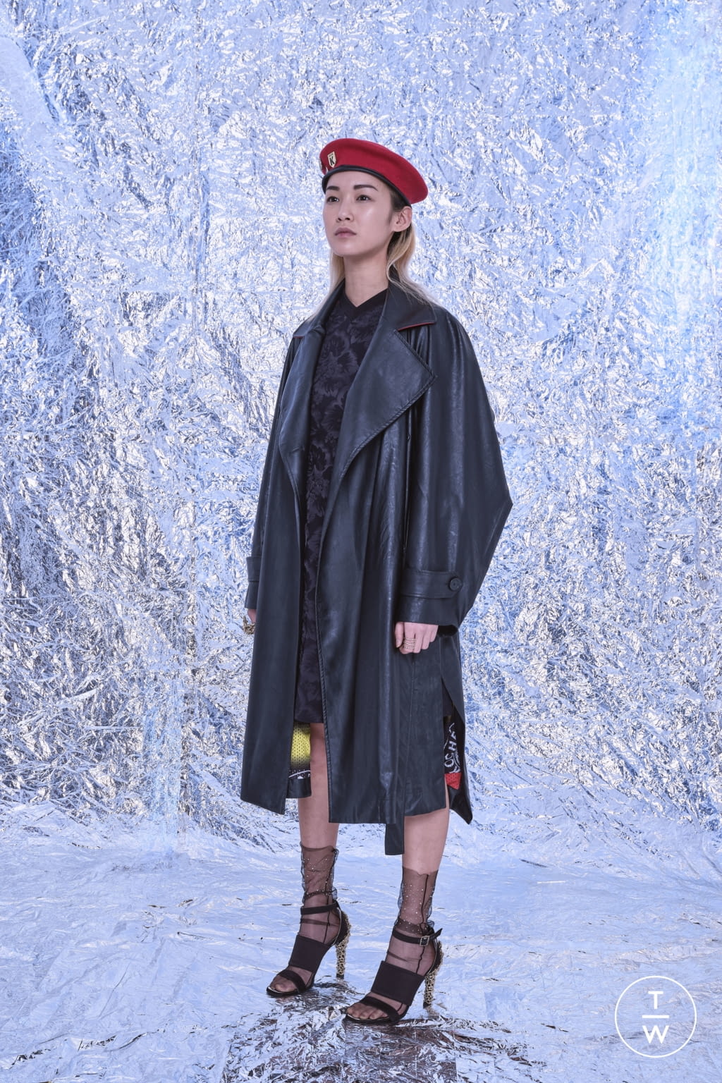 Fashion Week Paris Pre-Fall 2020 look 16 from the Koché collection 女装