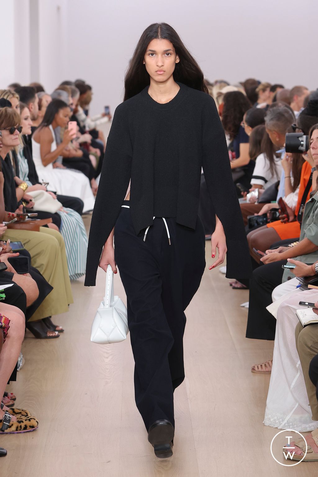 Fashion Week New York Spring/Summer 2024 look 16 from the Proenza Schouler collection womenswear