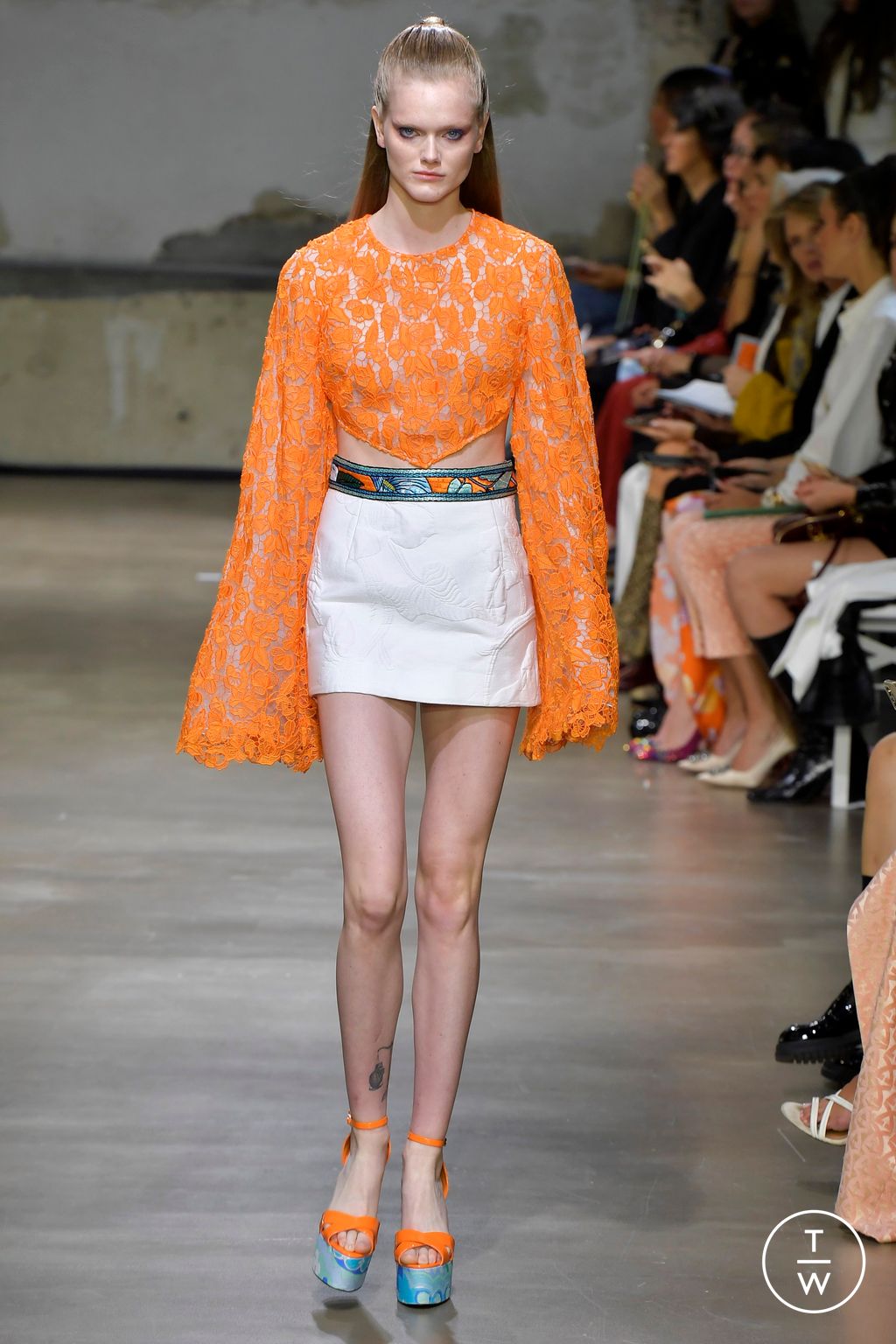 Fashion Week Paris Spring/Summer 2023 look 31 from the Leonard Paris collection 女装