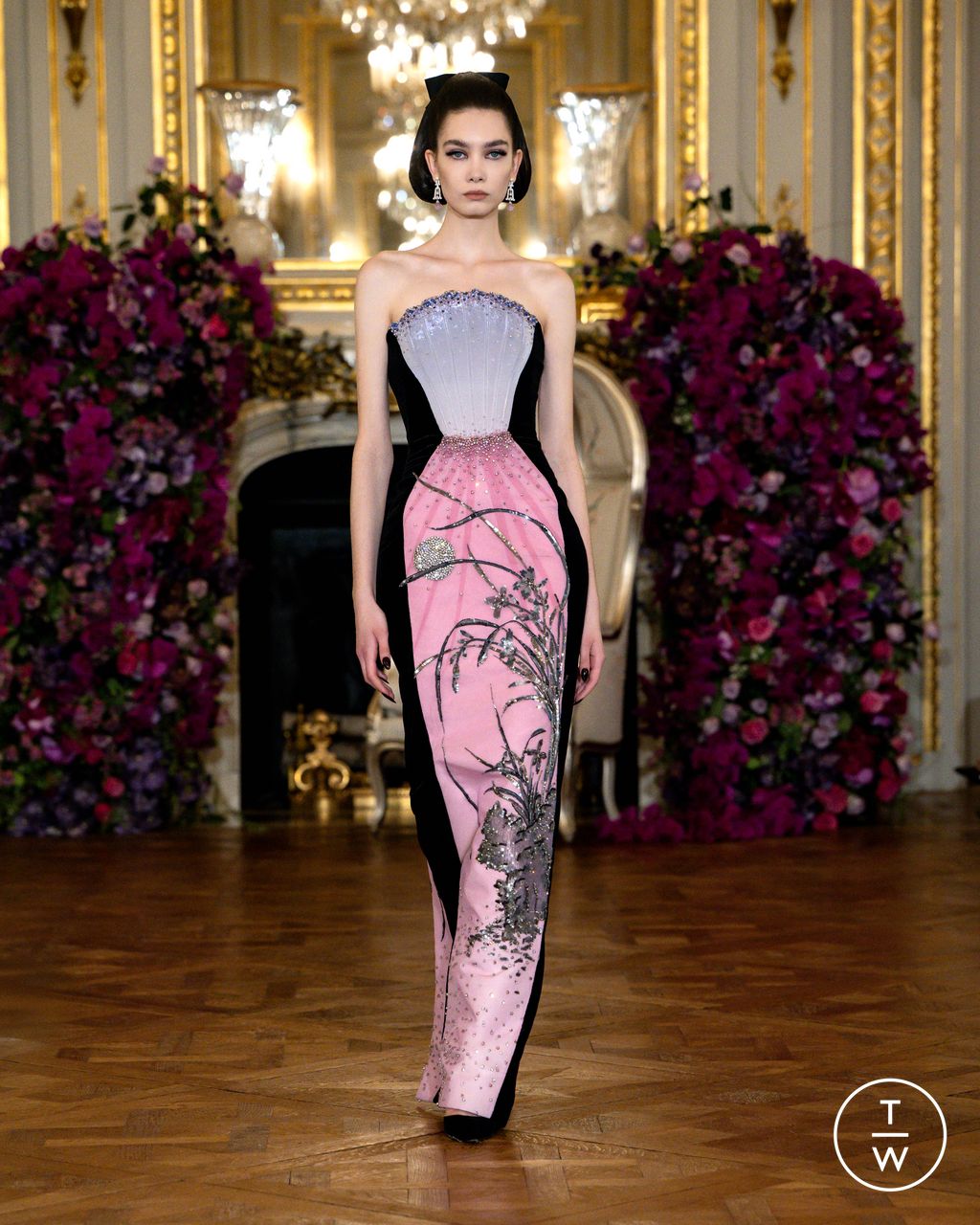 Fashion Week Paris Spring/Summer 2026 look 18 from the Miss Sohee collection couture