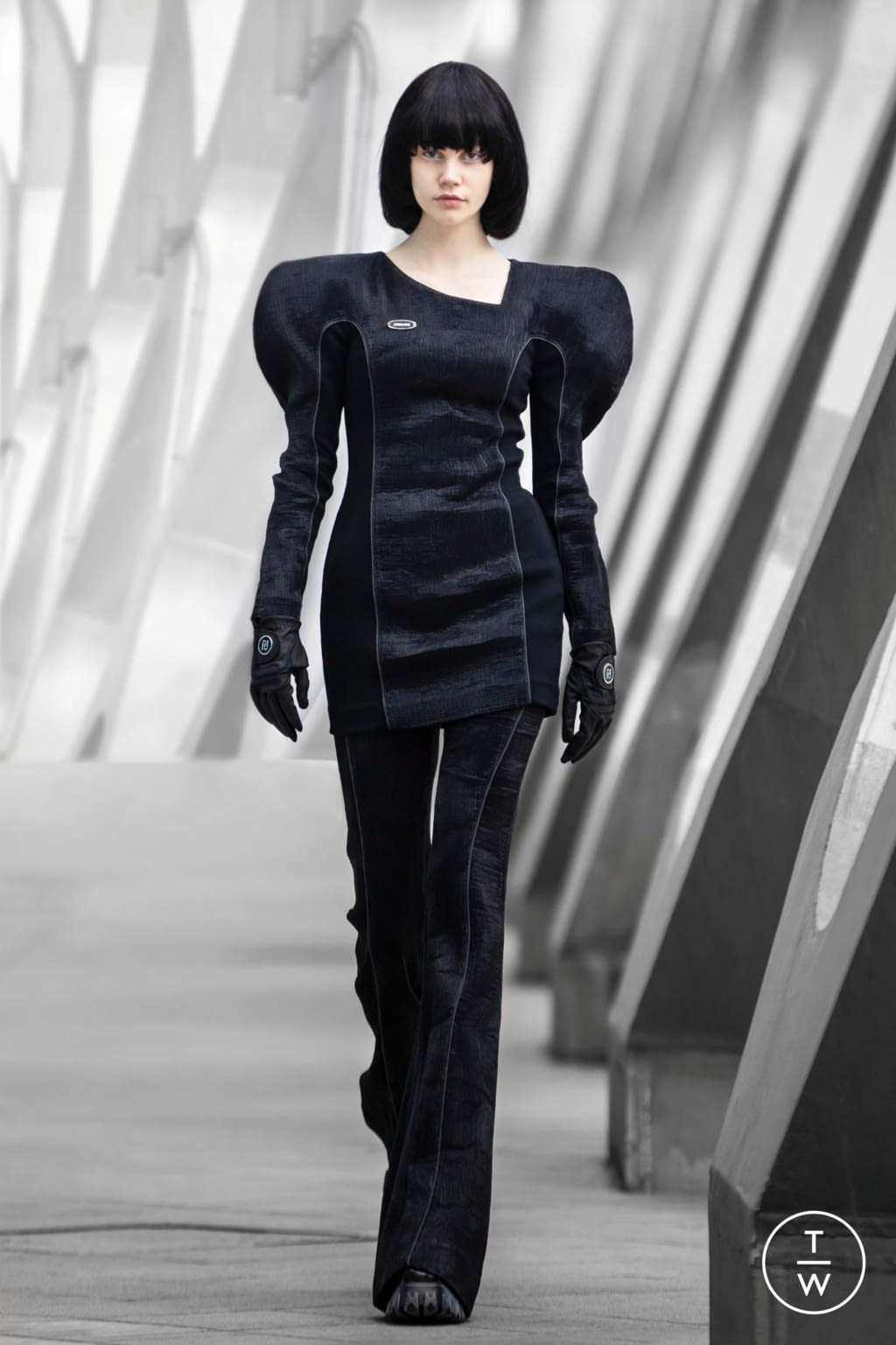 Fashion Week Milan Fall/Winter 2021 look 18 de la collection Annakiki womenswear