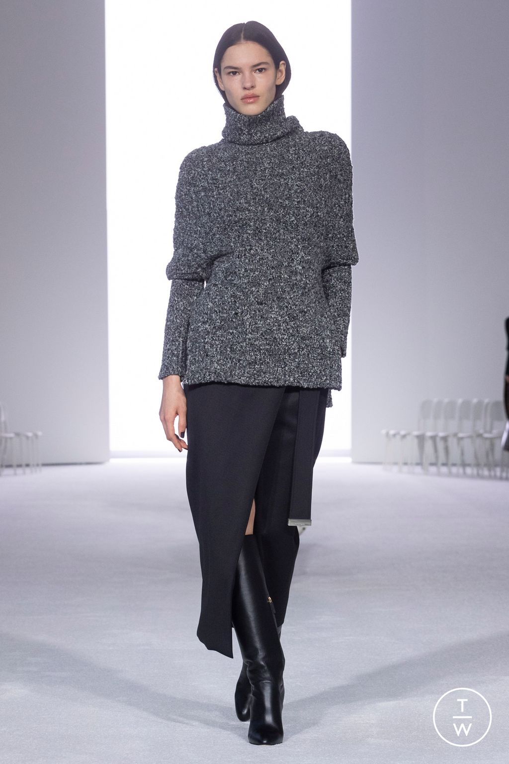 Fashion Week New York Fall/Winter 2024 look 18 de la collection Brandon Maxwell womenswear
