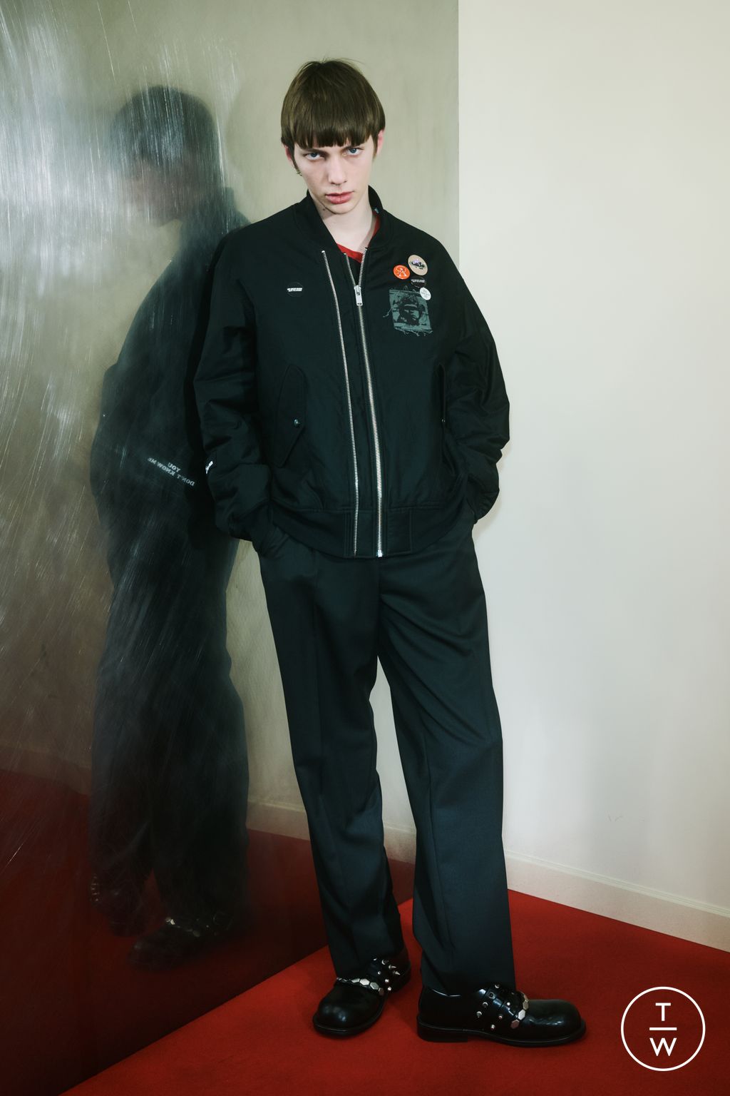 Fashion Week Paris Pre-Fall 2025 look 22 from the Undercover collection menswear
