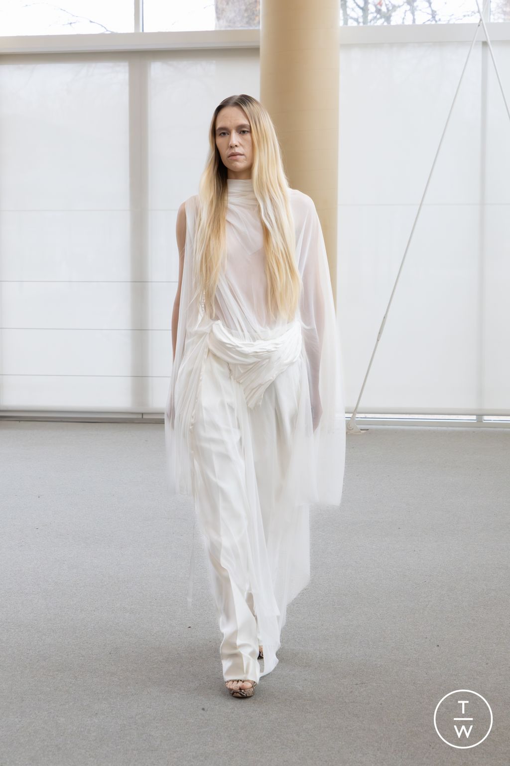 Fashion Week Paris Spring/Summer 2026 look 18 from the Aelis collection 高级定制