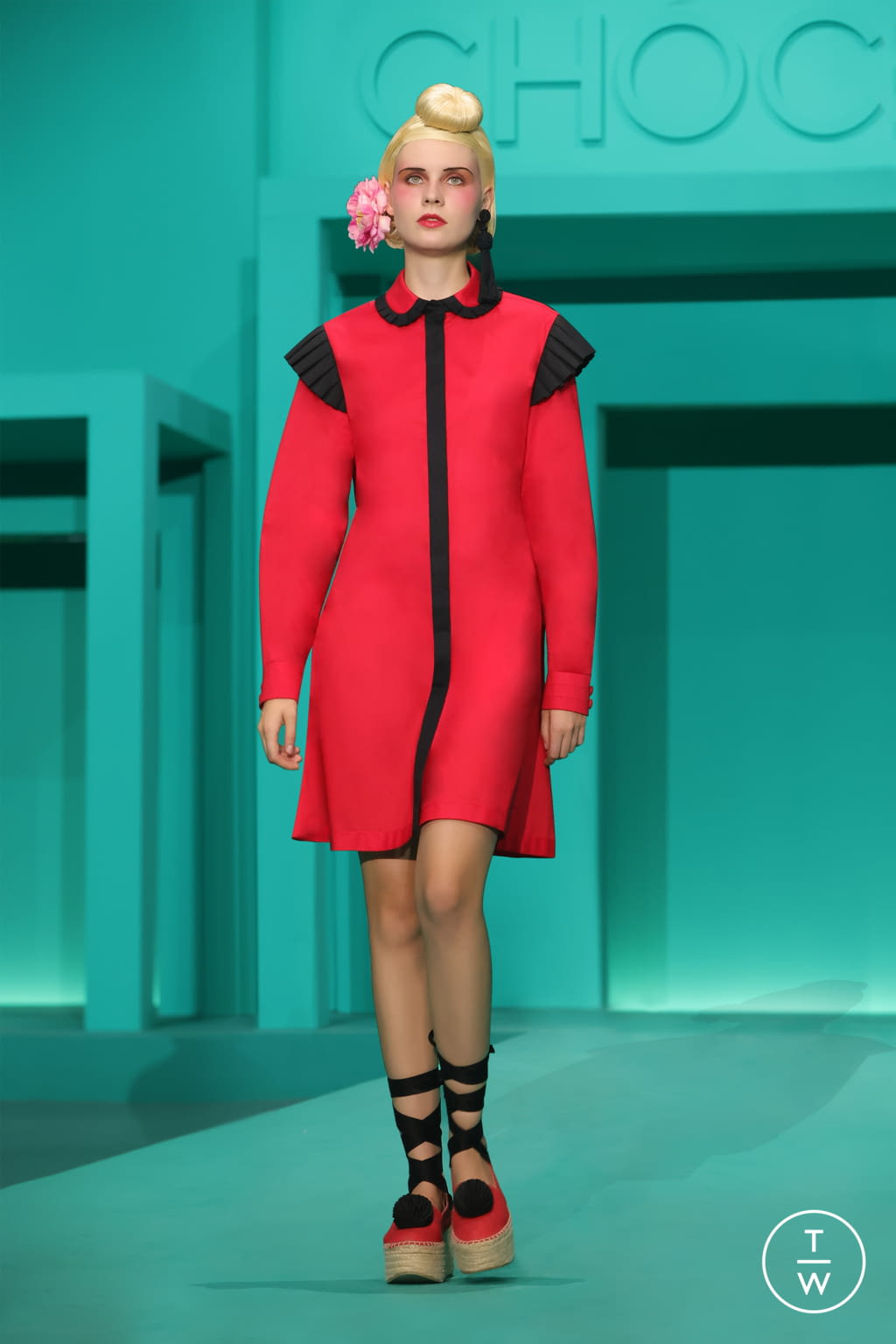 Fashion Week New York Spring/Summer 2022 look 18 from the Chocheng collection womenswear
