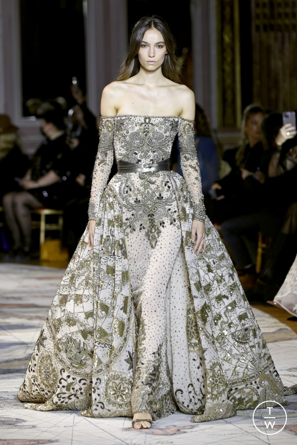Fashion Week Paris Spring/Summer 2022 look 18 from the Zuhair Murad collection 高级定制