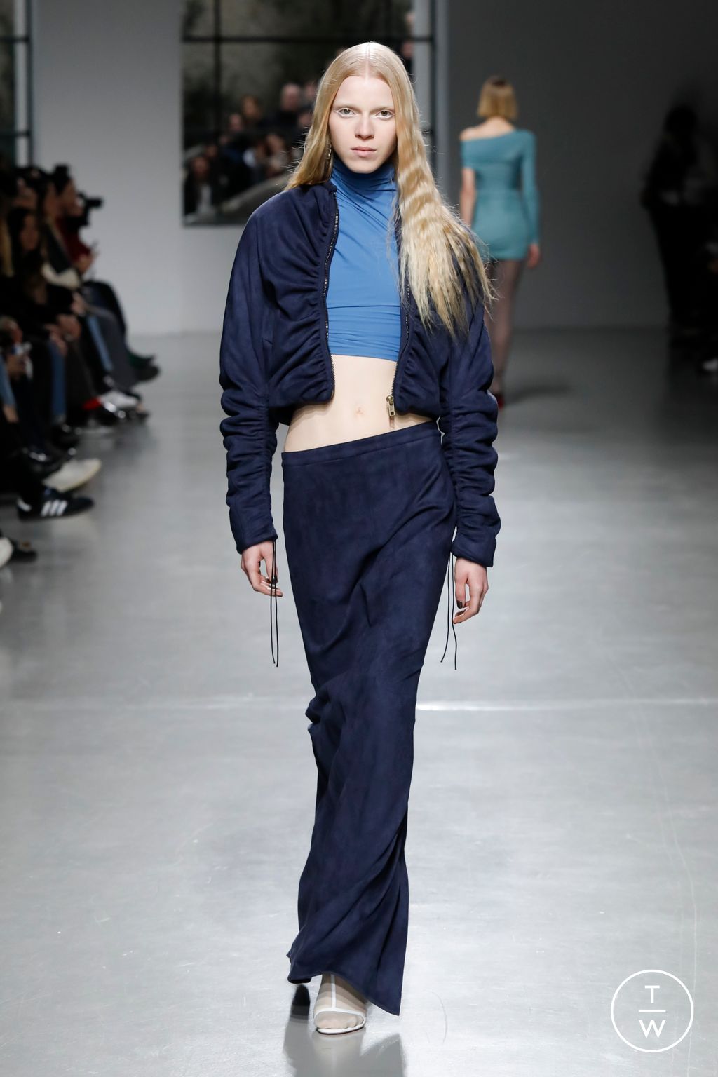 Fashion Week Paris Fall/Winter 2023 look 18 de la collection Atlein womenswear
