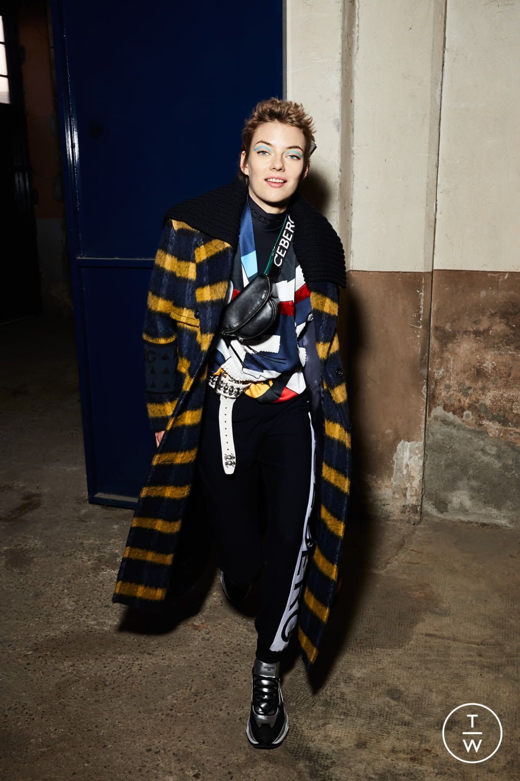 Fashion Week Milan Pre-Fall 2019 look 19 de la collection Iceberg womenswear