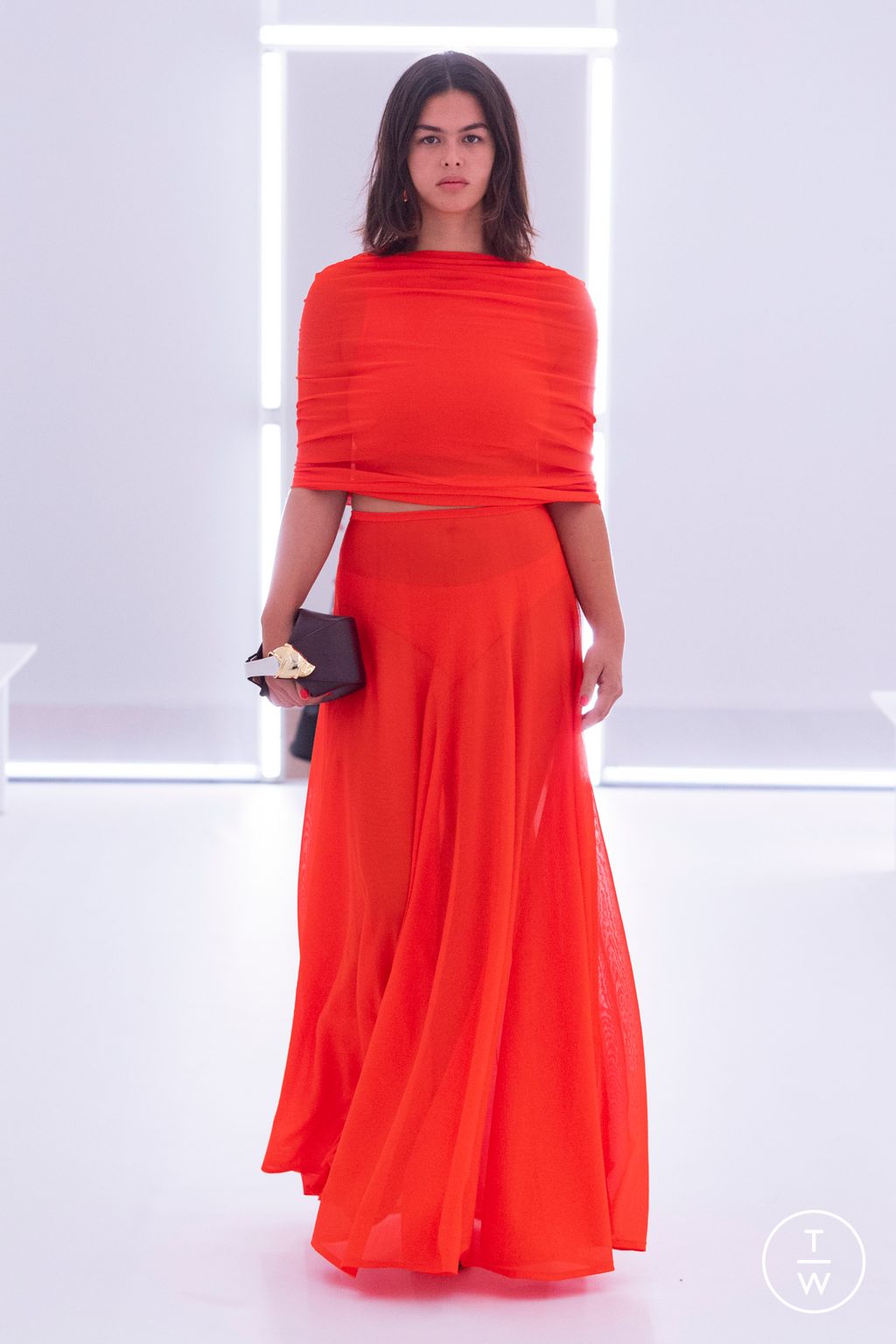 Fashion Week New York Spring/Summer 2024 look 19 from the Brandon Maxwell collection womenswear