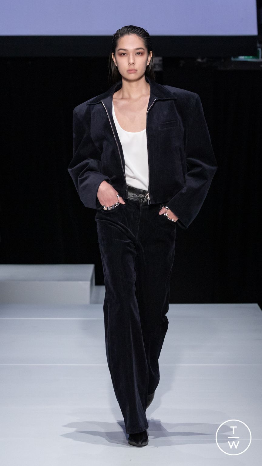 Fashion Week Paris Fall/Winter 2024 look 19 from the System Studios collection 男装