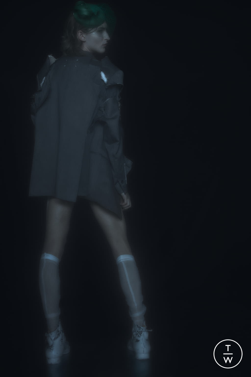 Fashion Week Paris Fall/Winter 2020 look 1 from the Maison Margiela collection couture