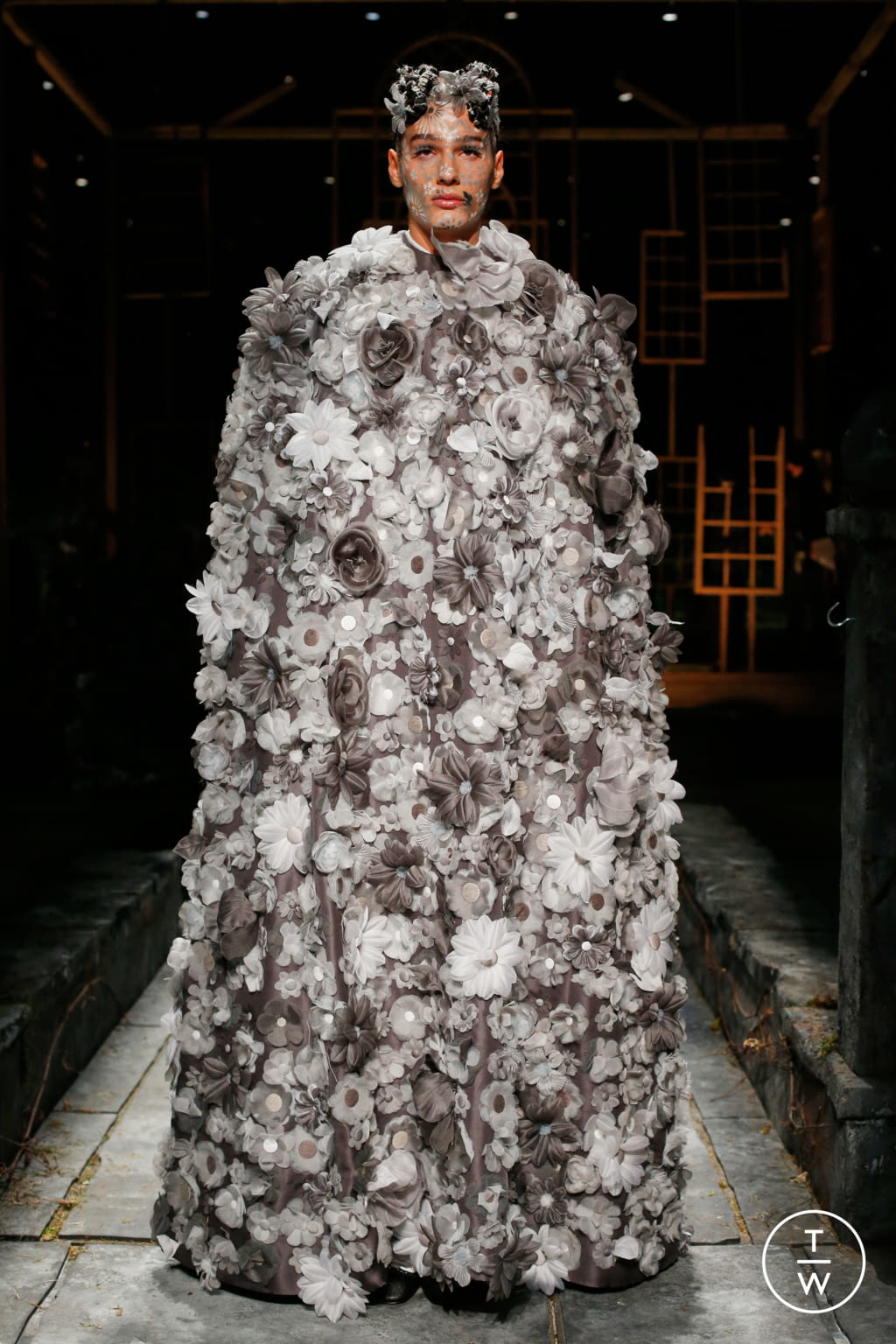 Fashion Week New York Spring/Summer 2022 look 2 from the Thom Browne collection 女装