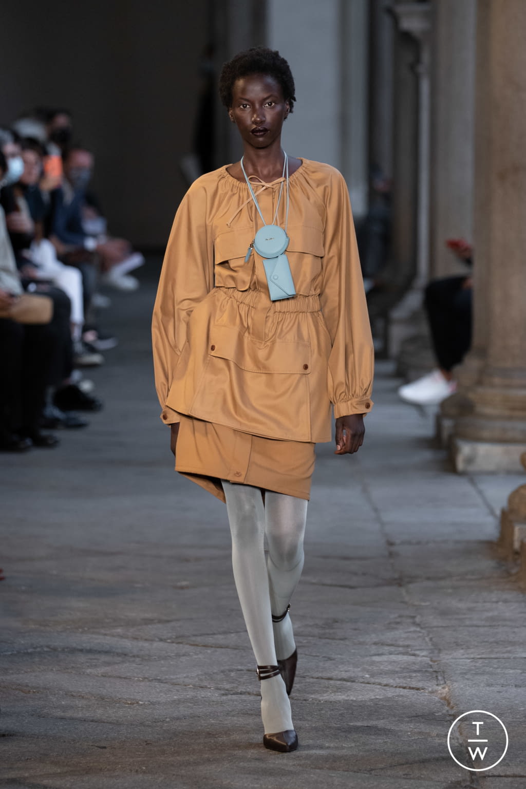 Fashion Week Milan Spring/Summer 2021 look 2 from the Max Mara collection womenswear