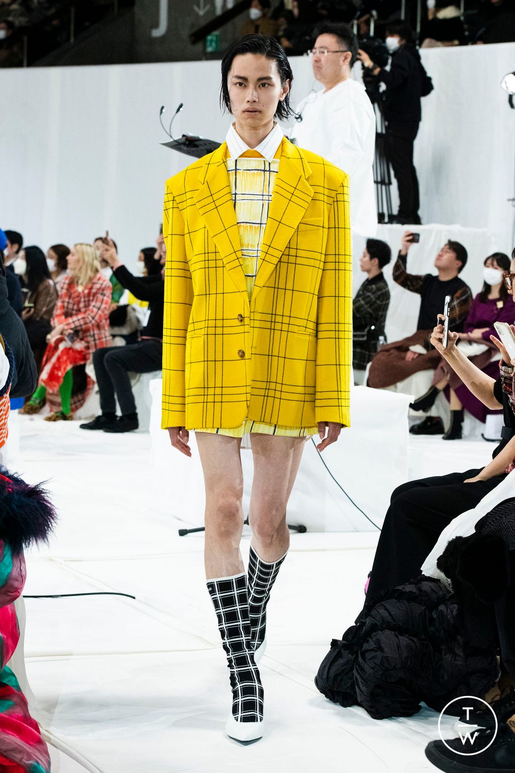 Fashion Week Milan Fall/Winter 2023 look 2 from the Marni collection 女装