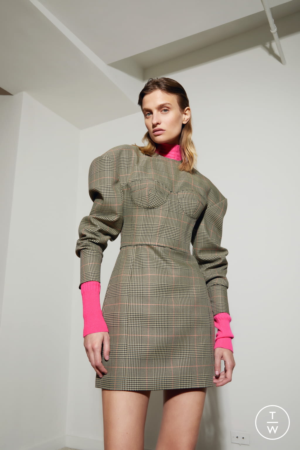 Fashion Week New York Fall/Winter 2021 look 2 from the AKNVAS collection womenswear