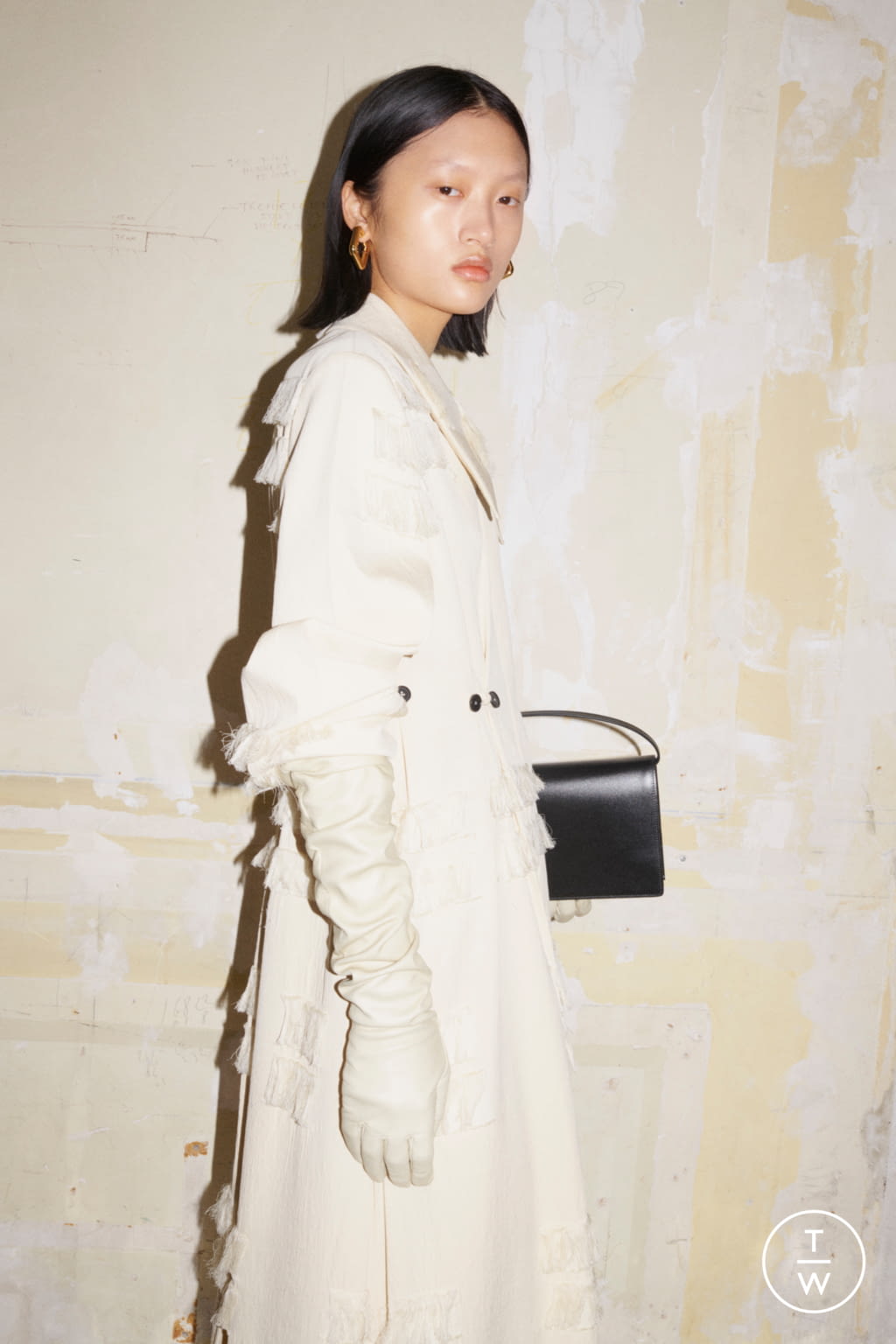 Fashion Week Paris Fall/Winter 2021 look 2 from the Jil Sander collection womenswear