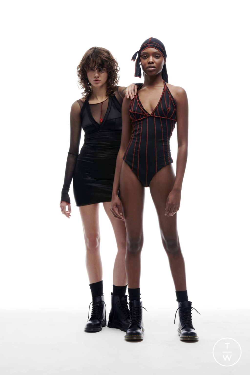 Fashion Week Paris Spring/Summer 2022 look 2 de la collection Xuly Bët womenswear