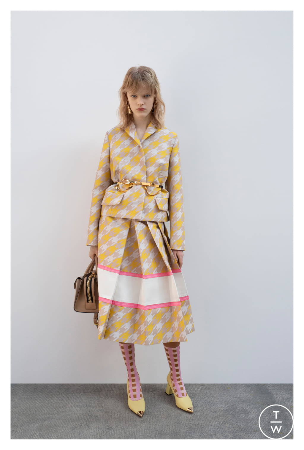 Fashion Week Milan Resort 2019 look 2 from the Marni collection 女装