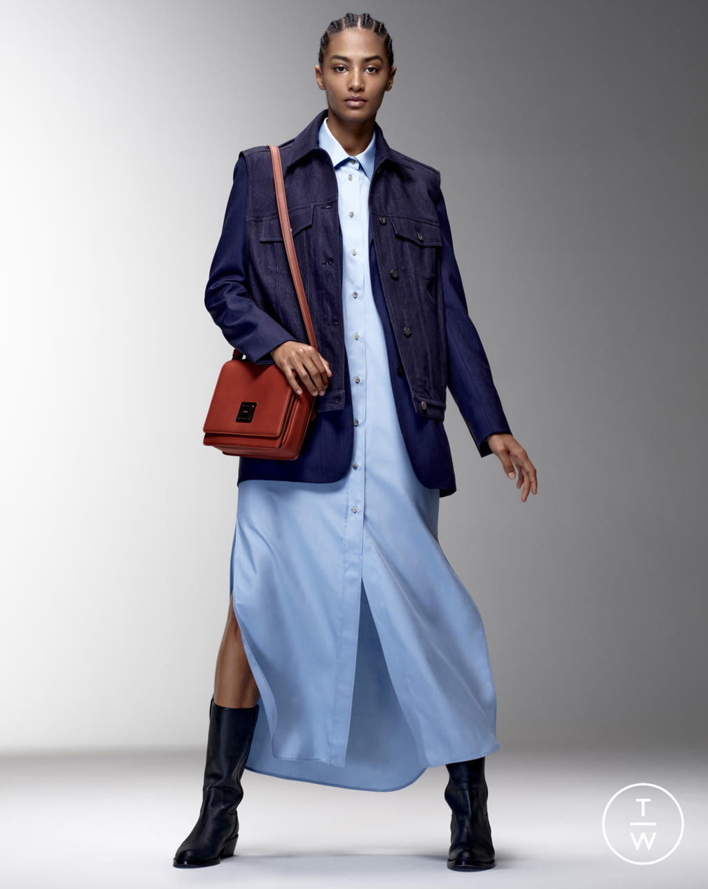 Fashion Week Milan Pre-Fall 2022 look 2 from the Max Mara collection 女装