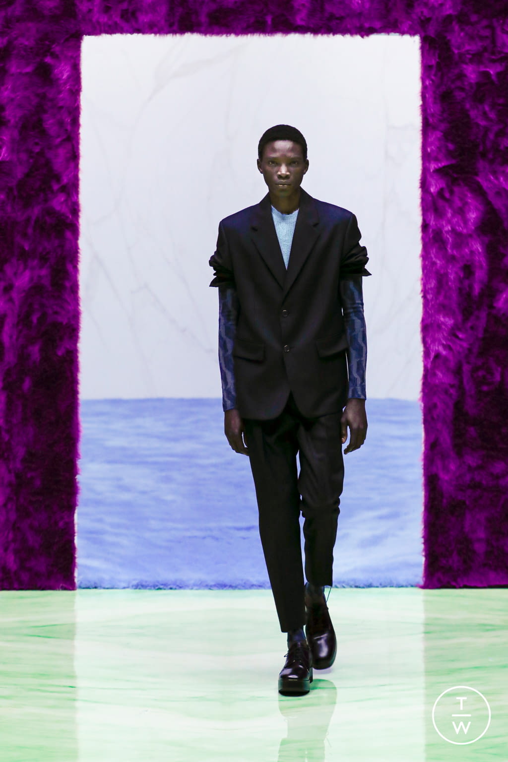 Fashion Week Milan Fall/Winter 2021 look 2 from the Prada collection menswear