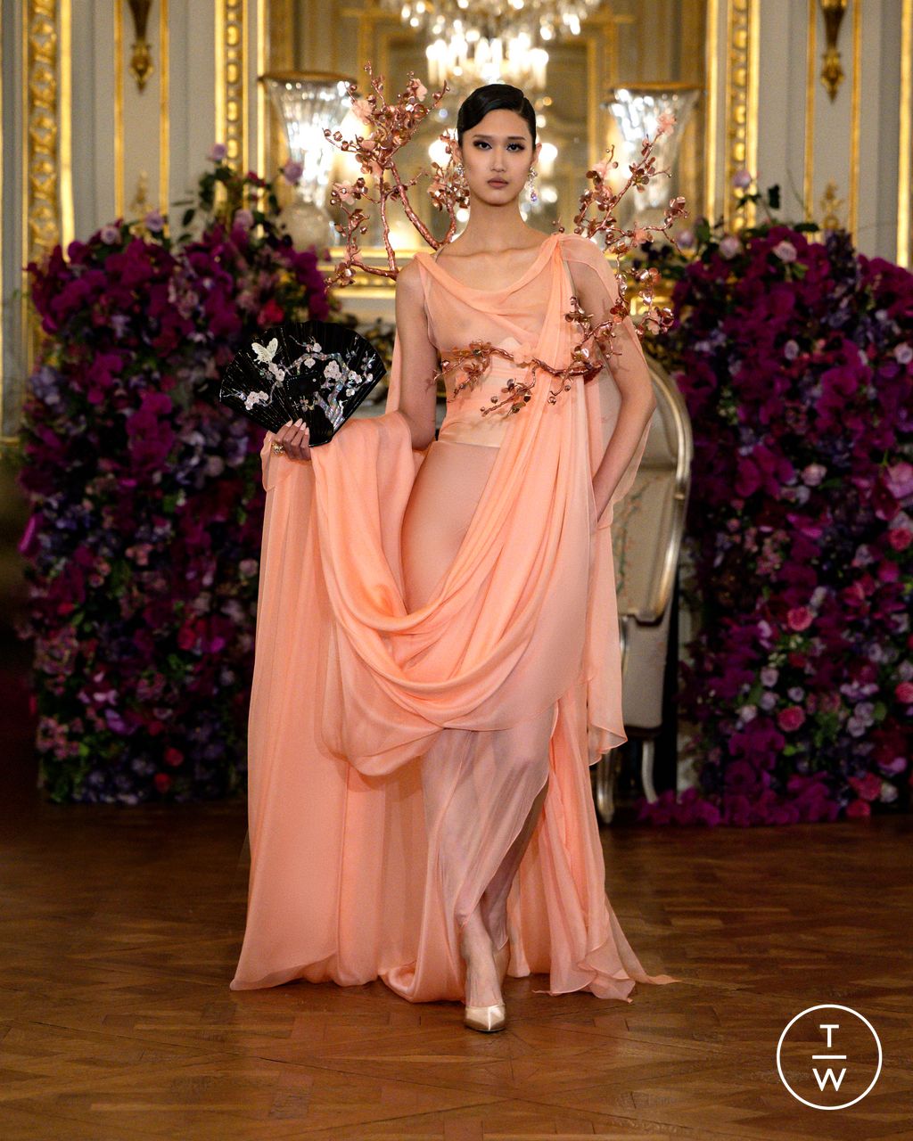 Fashion Week Paris Spring/Summer 2026 look 20 from the Miss Sohee collection couture