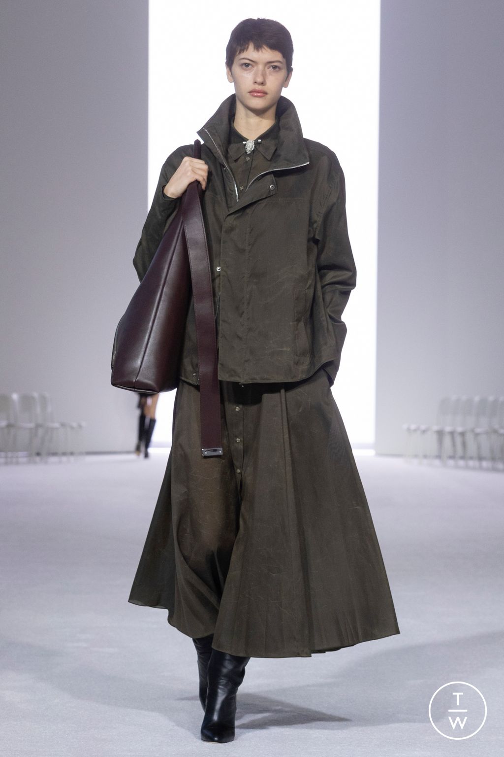 Fashion Week New York Fall/Winter 2024 look 20 de la collection Brandon Maxwell womenswear