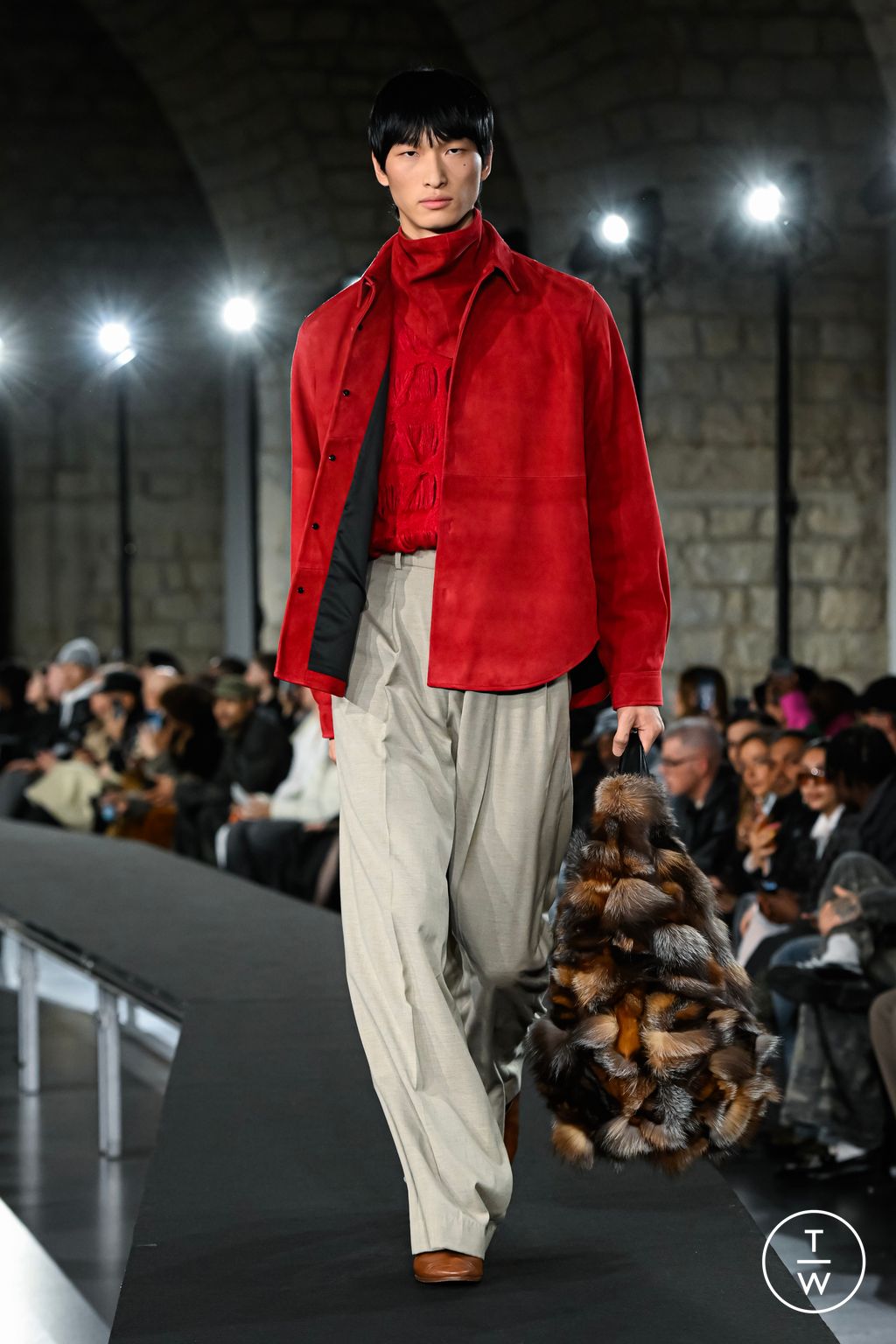 Fashion Week Paris Fall/Winter 2026 look 20 from the TAAKK collection 男装
