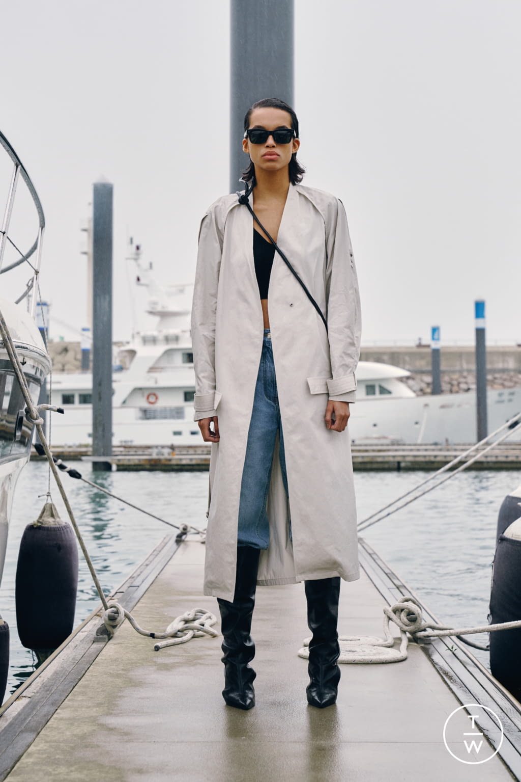 Fashion Week Paris Spring/Summer 2022 look 20 de la collection System menswear