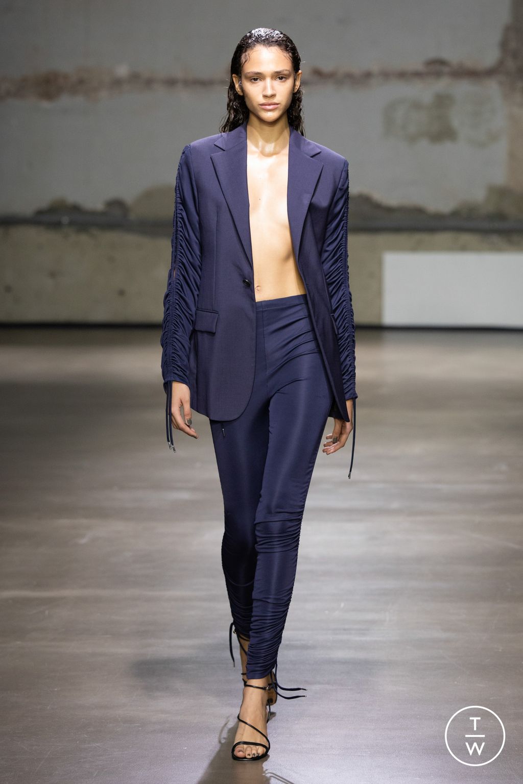 Fashion Week Paris Spring/Summer 2023 look 20 from the Atlein collection womenswear