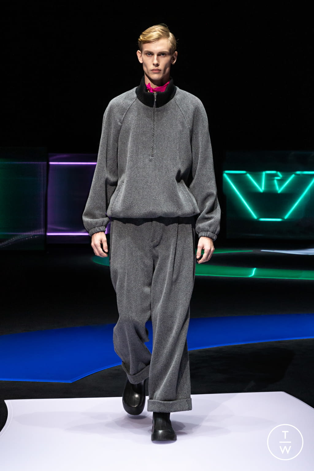 Fashion Week Milan Fall/Winter 2021 look 21 from the Emporio Armani collection womenswear