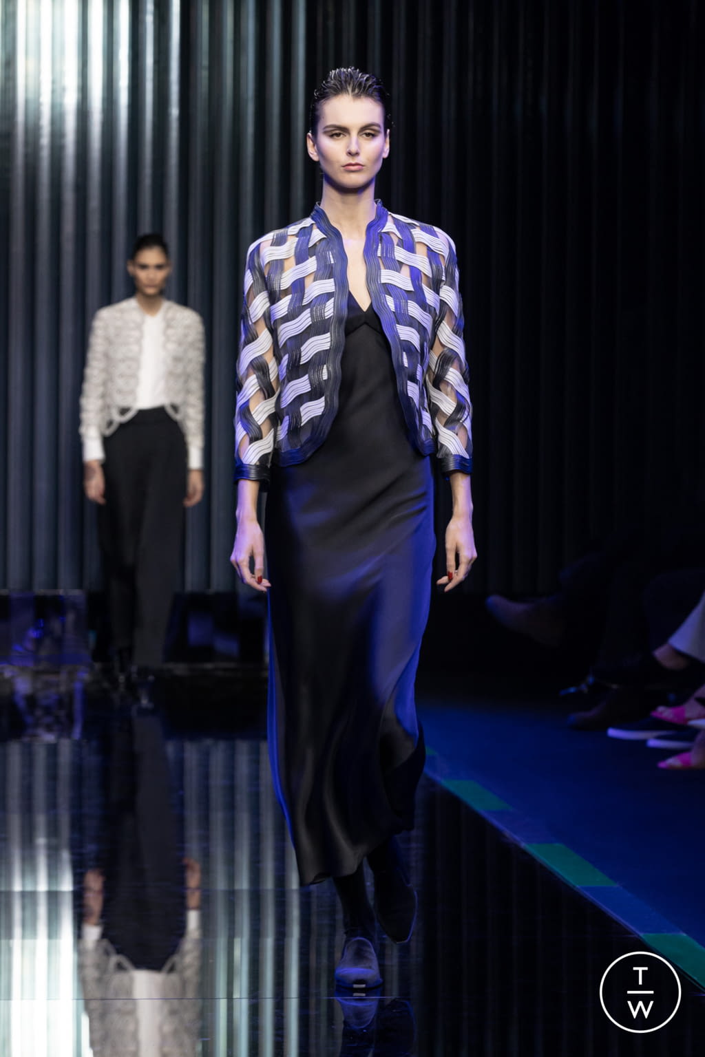 Fashion Week Milan Fall/Winter 2022 look 21 from the Giorgio Armani collection 女装