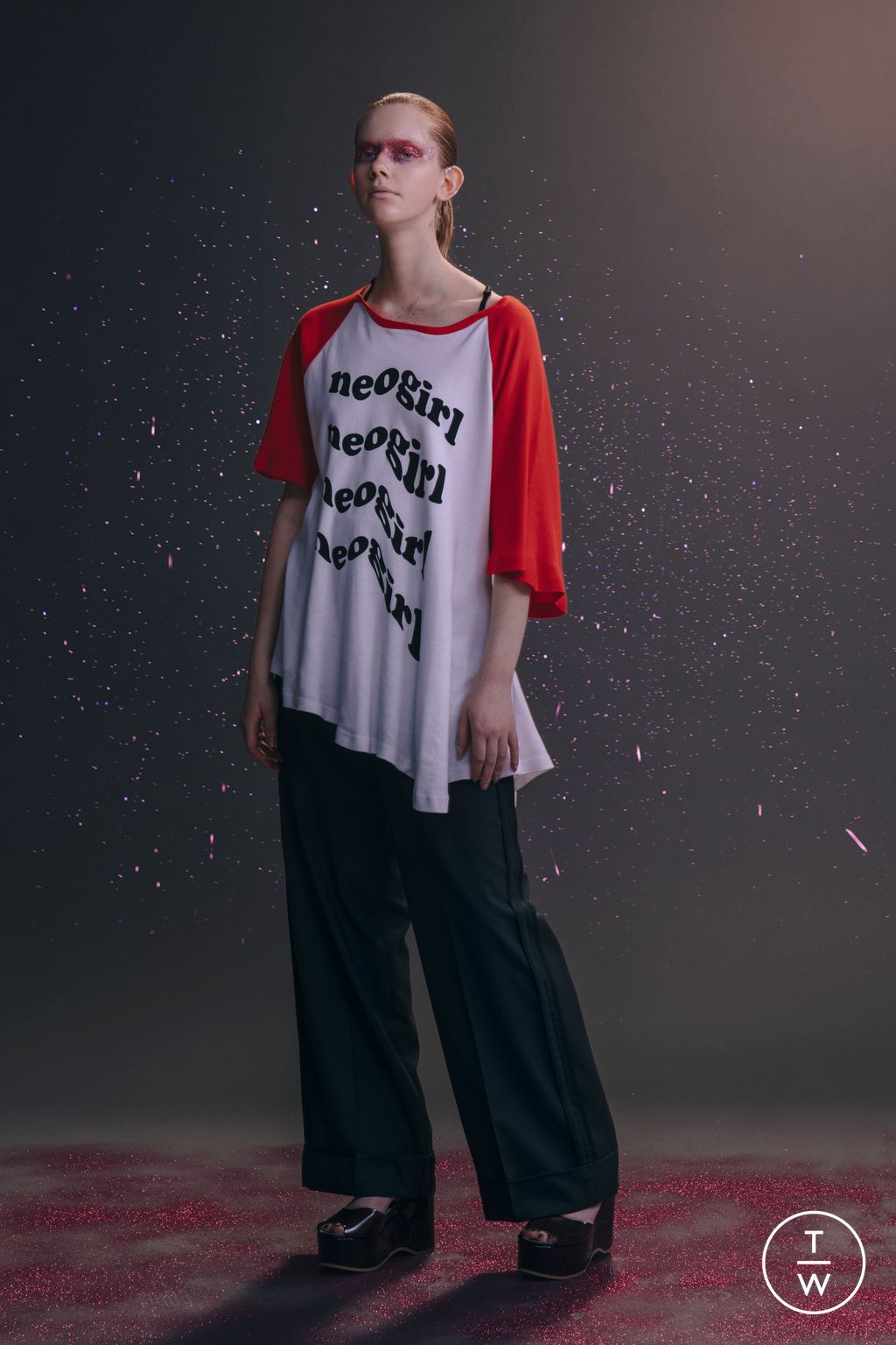 Fashion Week Paris Resort 2023 look 27 from the Undercover collection 女装