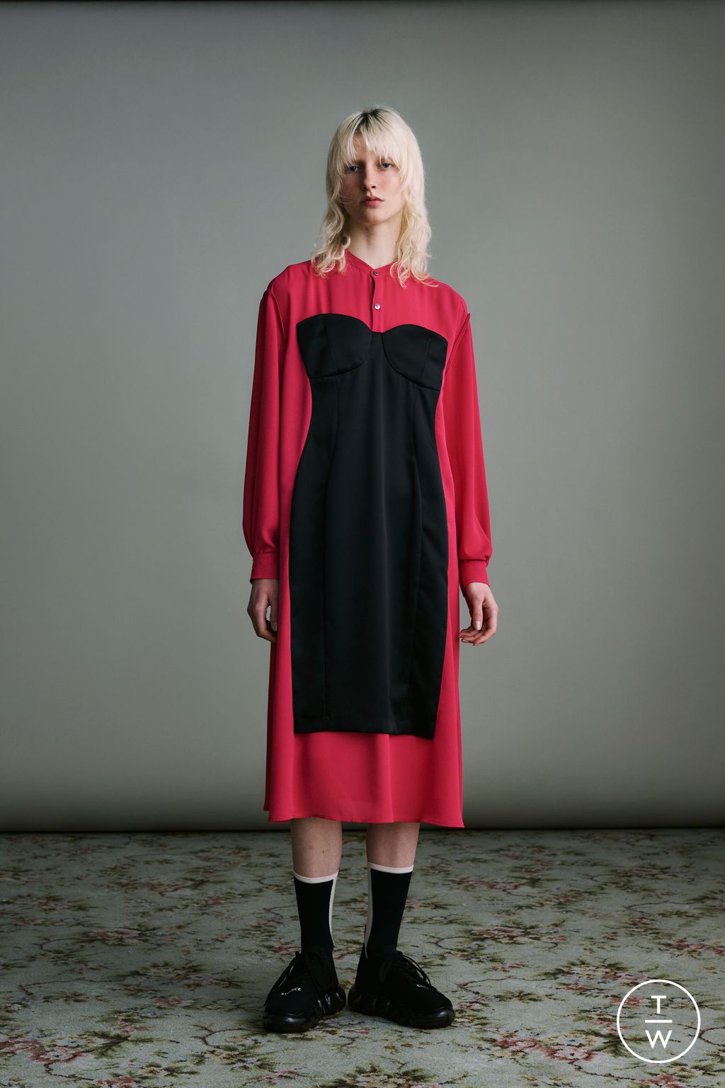 Fashion Week Paris Resort 2026 look 22 from the Undercover collection womenswear