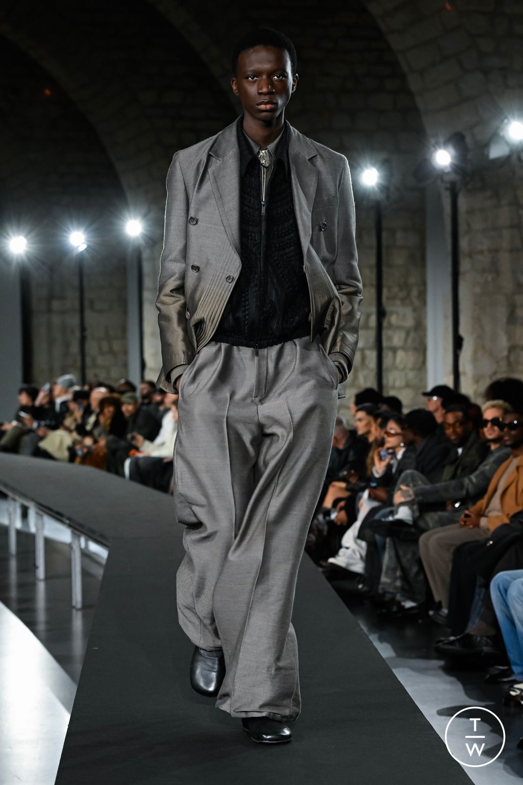 Fashion Week Paris Fall/Winter 2026 look 22 from the TAAKK collection menswear