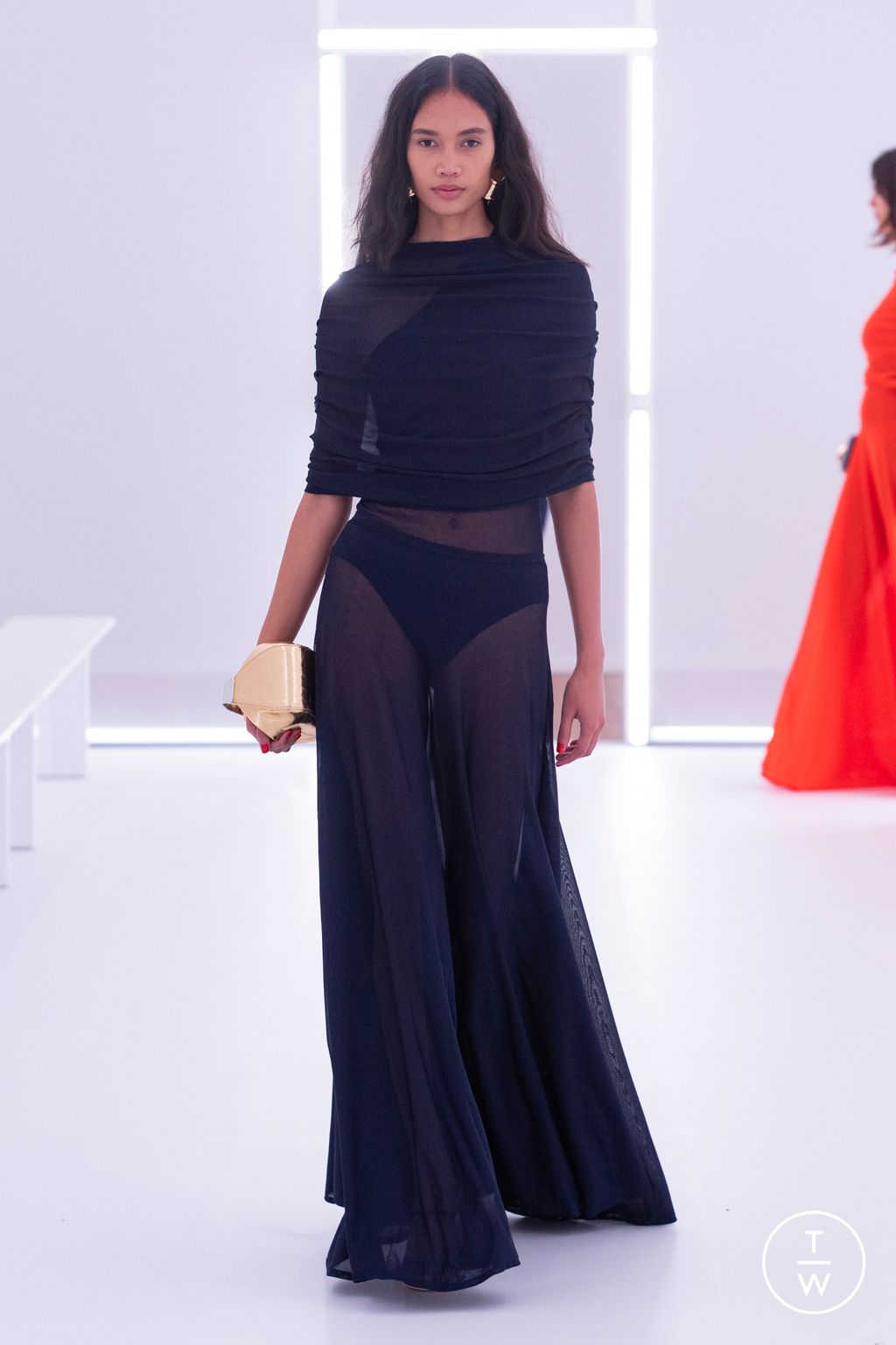 Fashion Week New York Spring/Summer 2024 look 22 from the Brandon Maxwell collection 女装